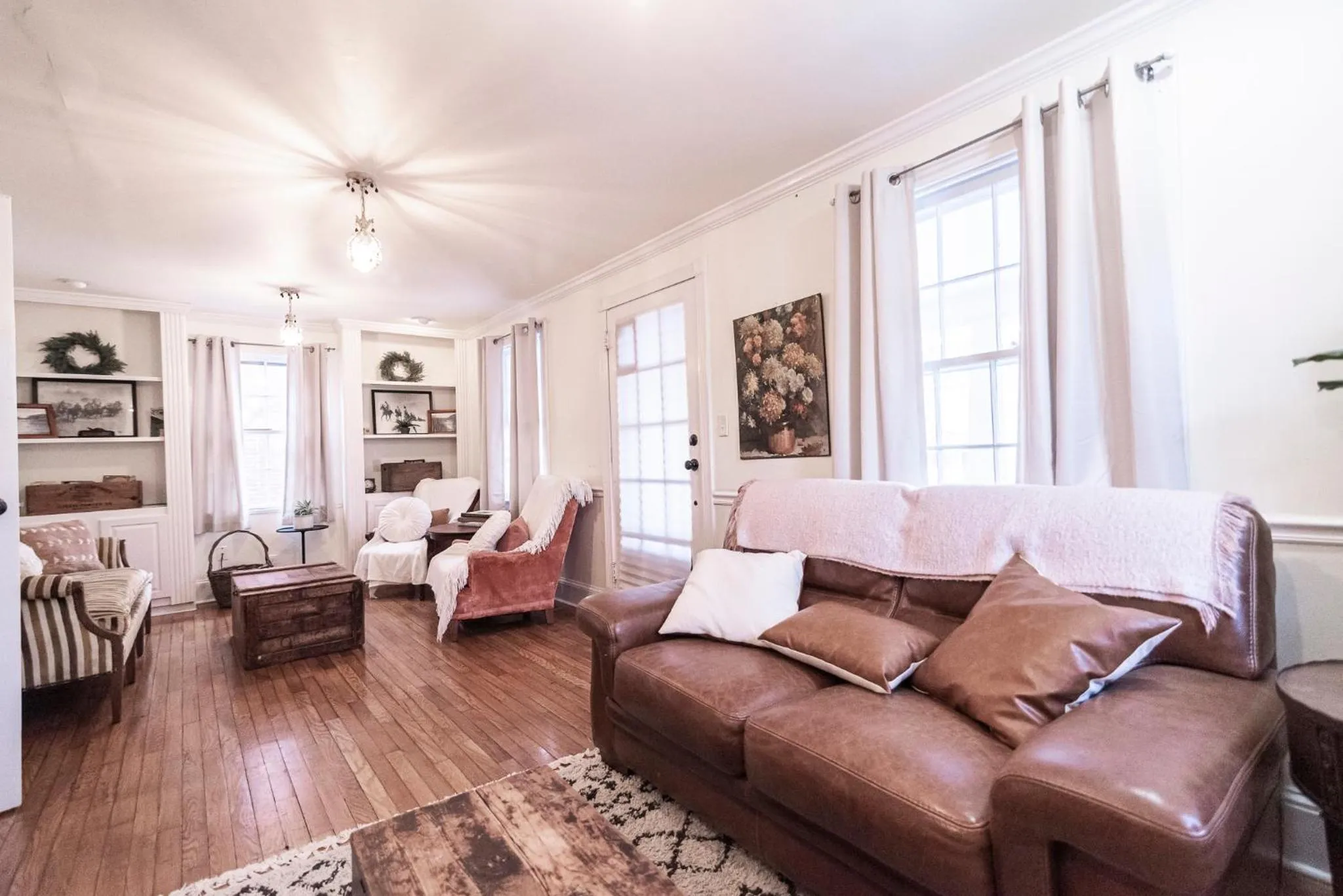 Living room in Riley House