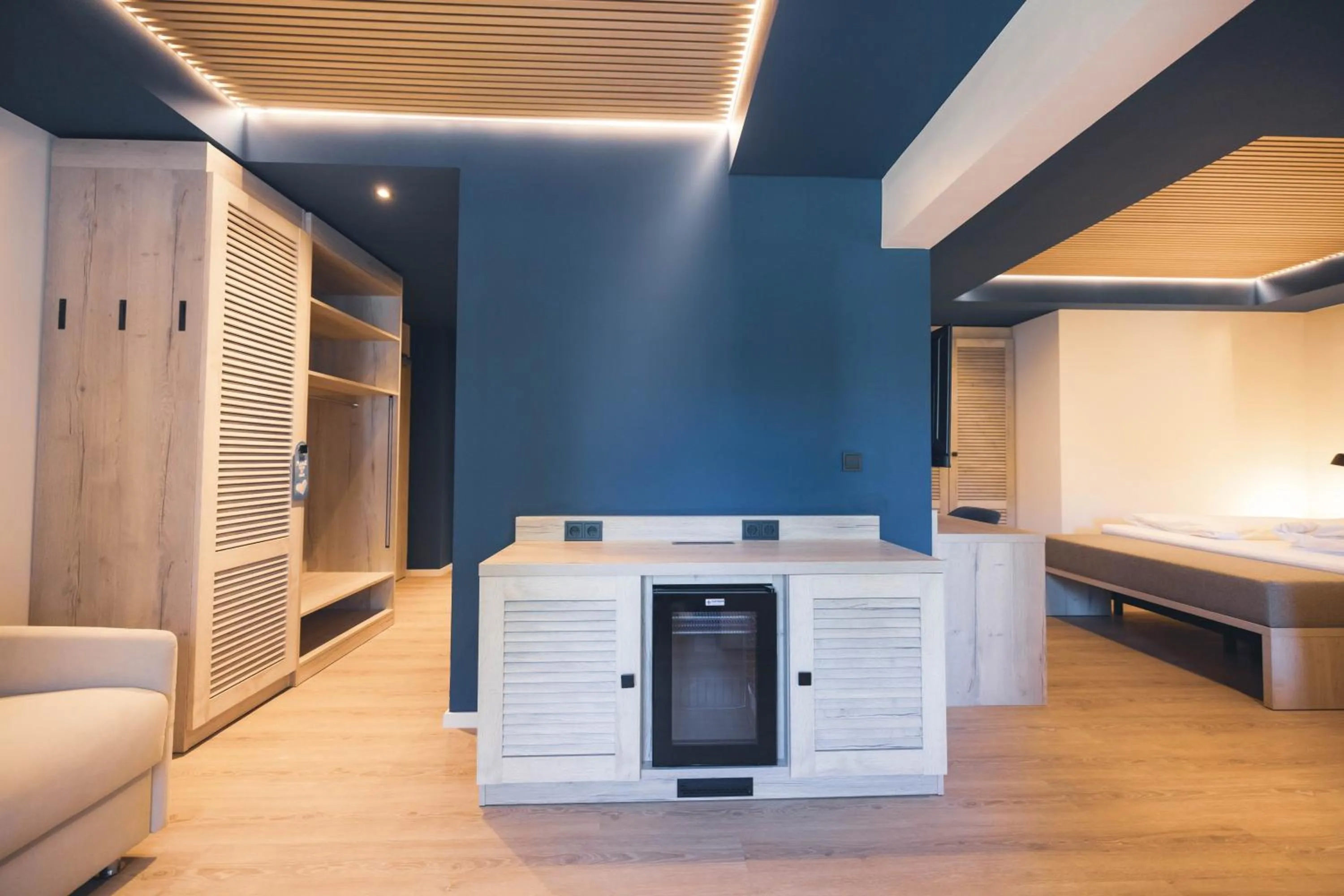 Bedroom, Bed in The Oceans