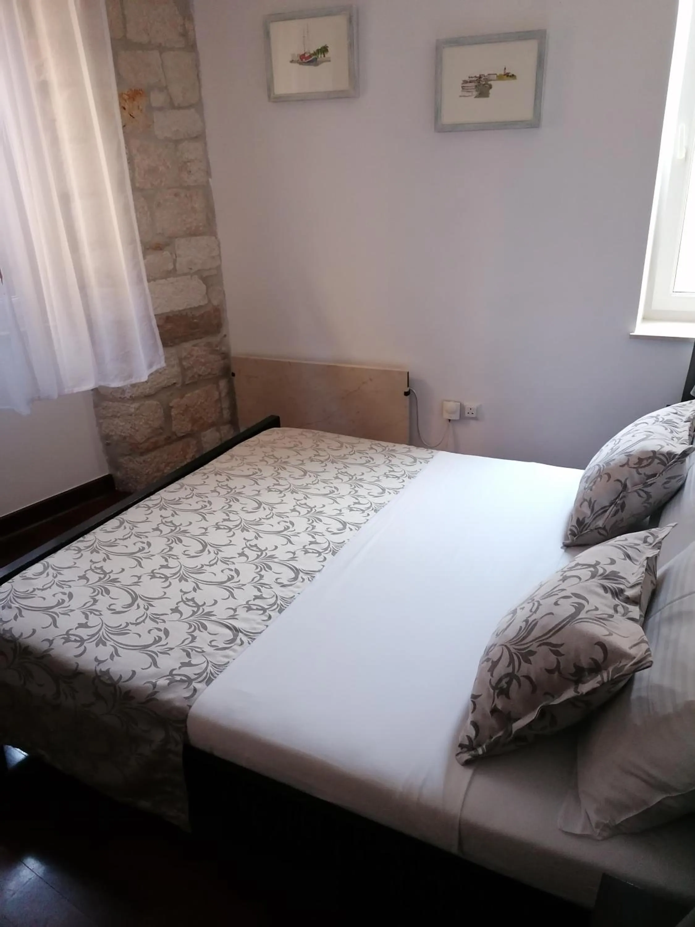 Bed in Villa Sv. Petar