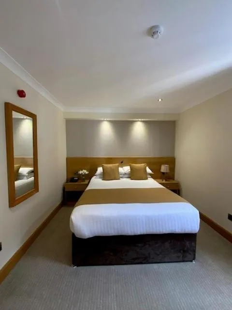 Bed in Victoria Hotel