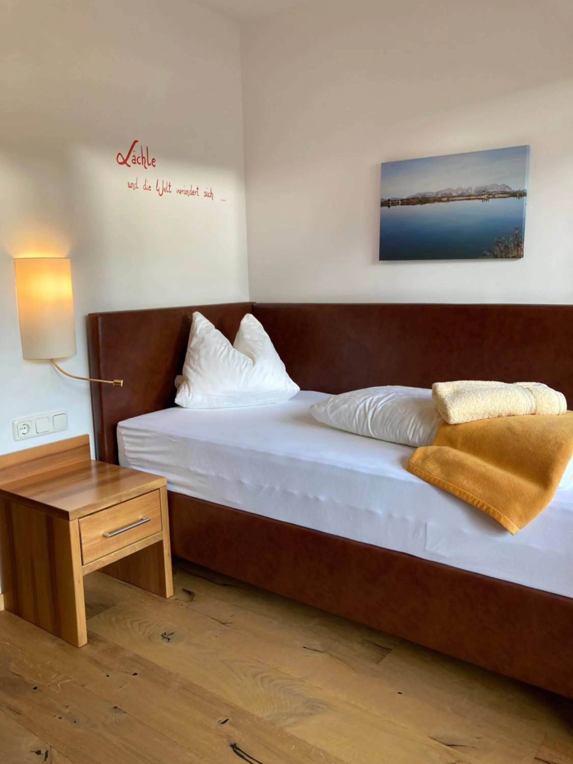 Photo of the whole room, Bed in Skirast - Kirchberg