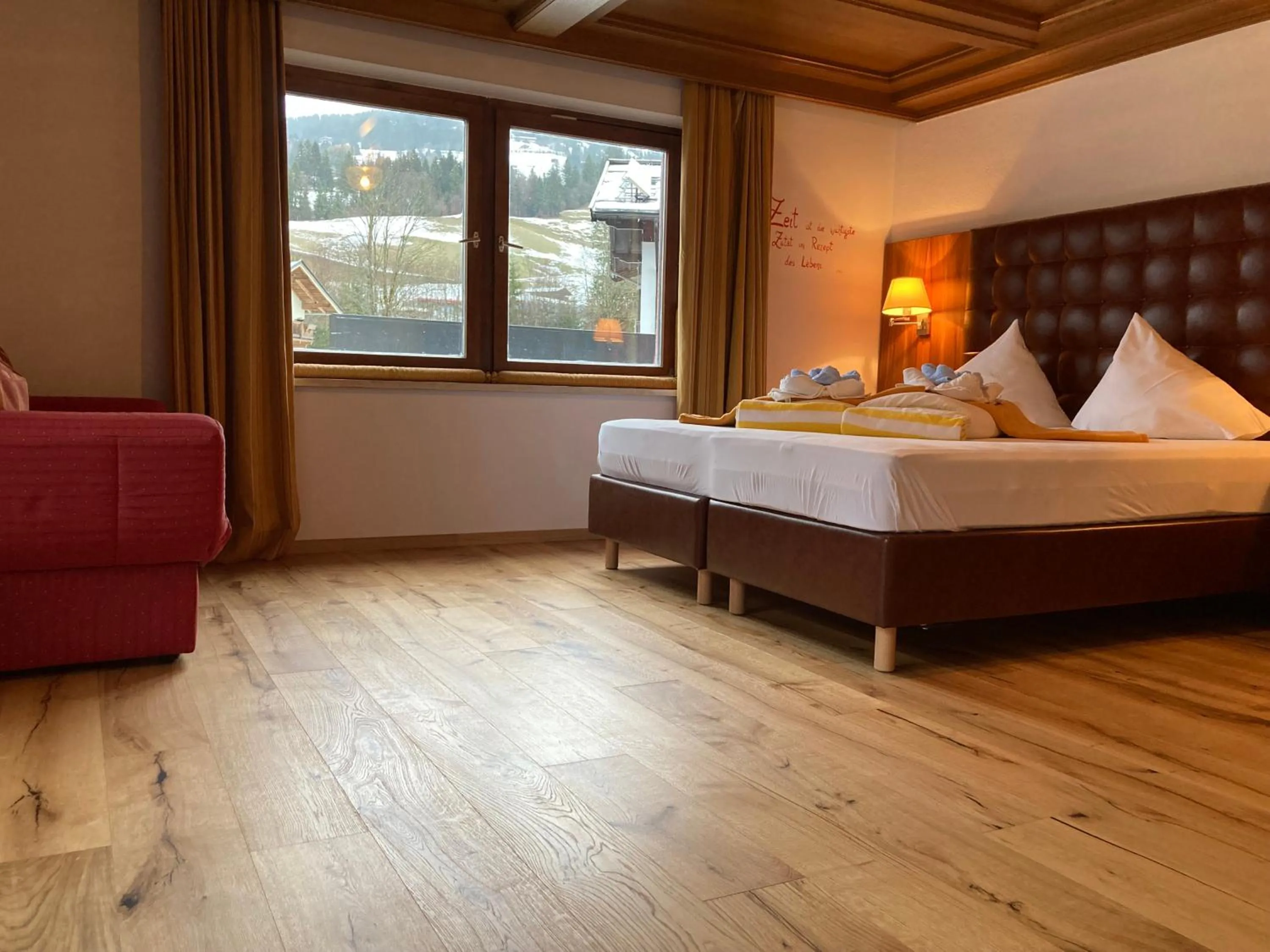 Photo of the whole room, Bed in Skirast - Kirchberg