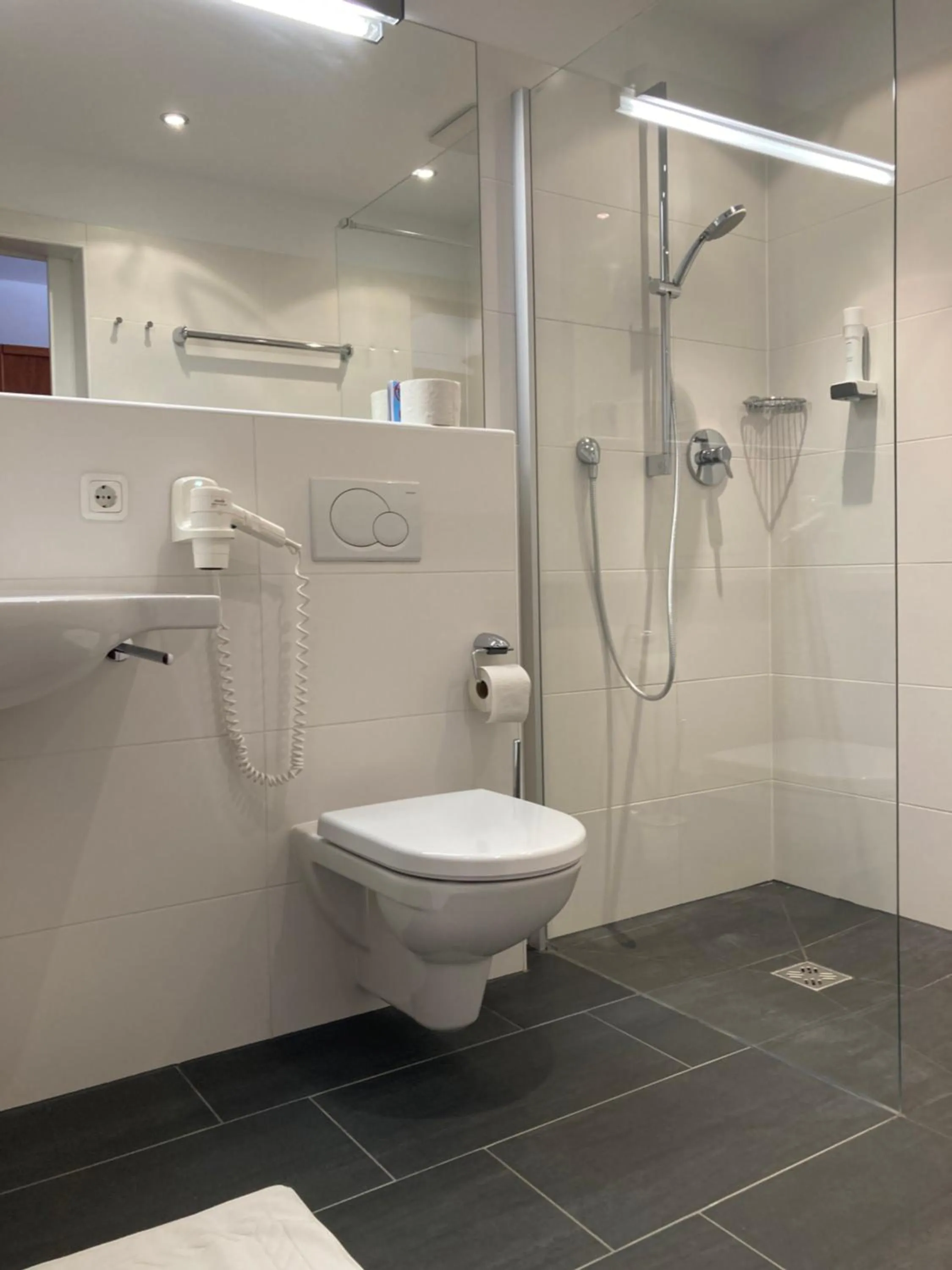 Bathroom in Skirast - Kirchberg