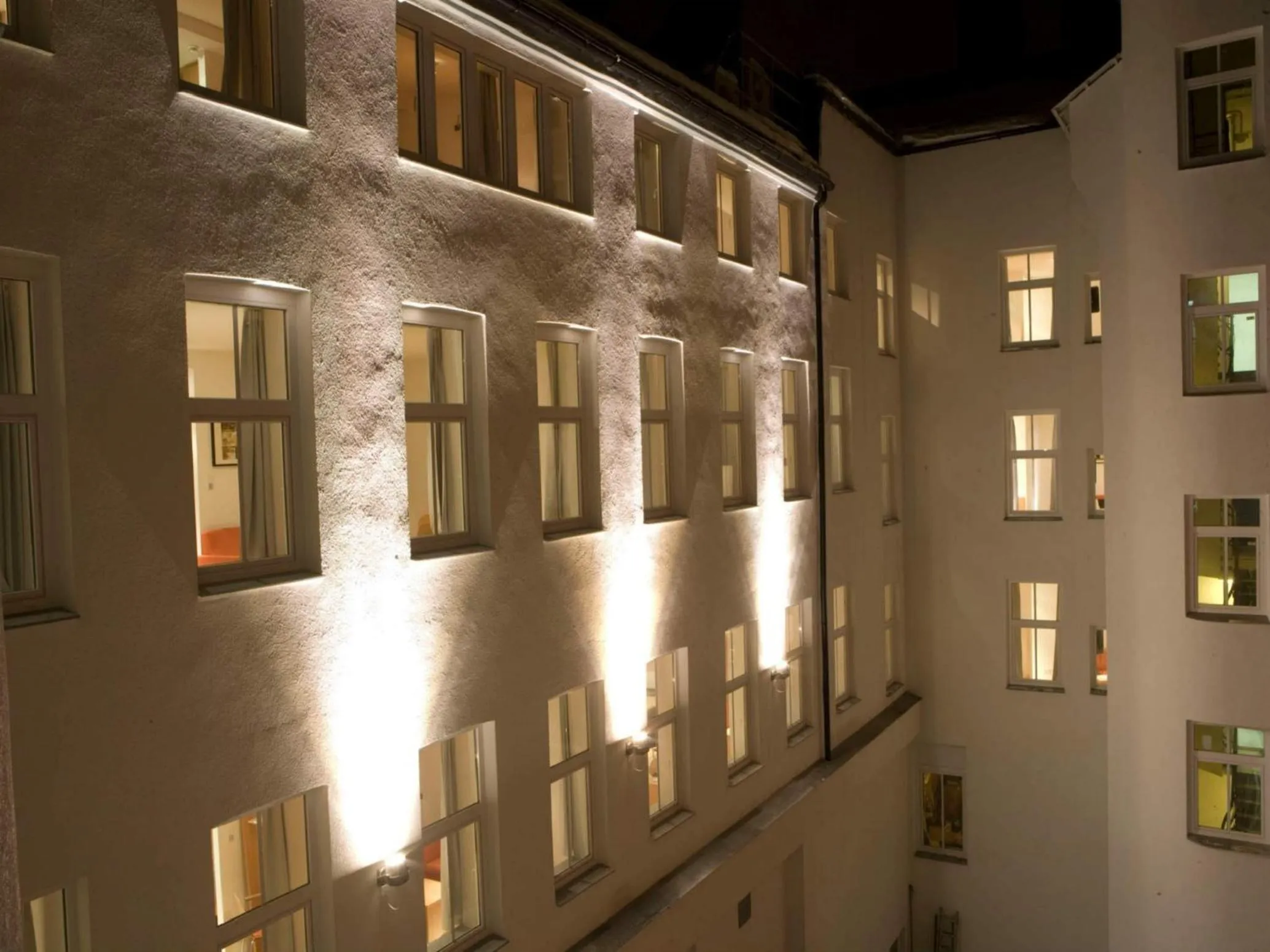 Property Building in Best Western Plus City Hotel