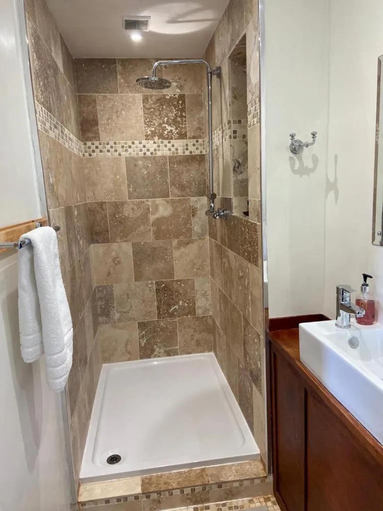 Jabajak Vineyard Restaurant & Rooms