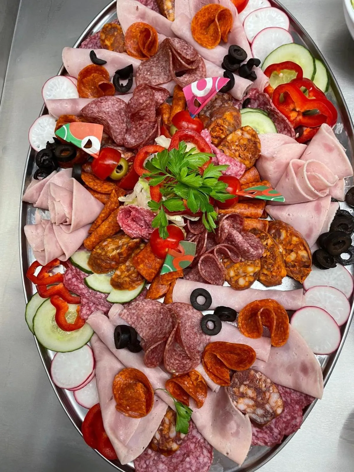 Restaurant/places to eat in Hotel Peklo