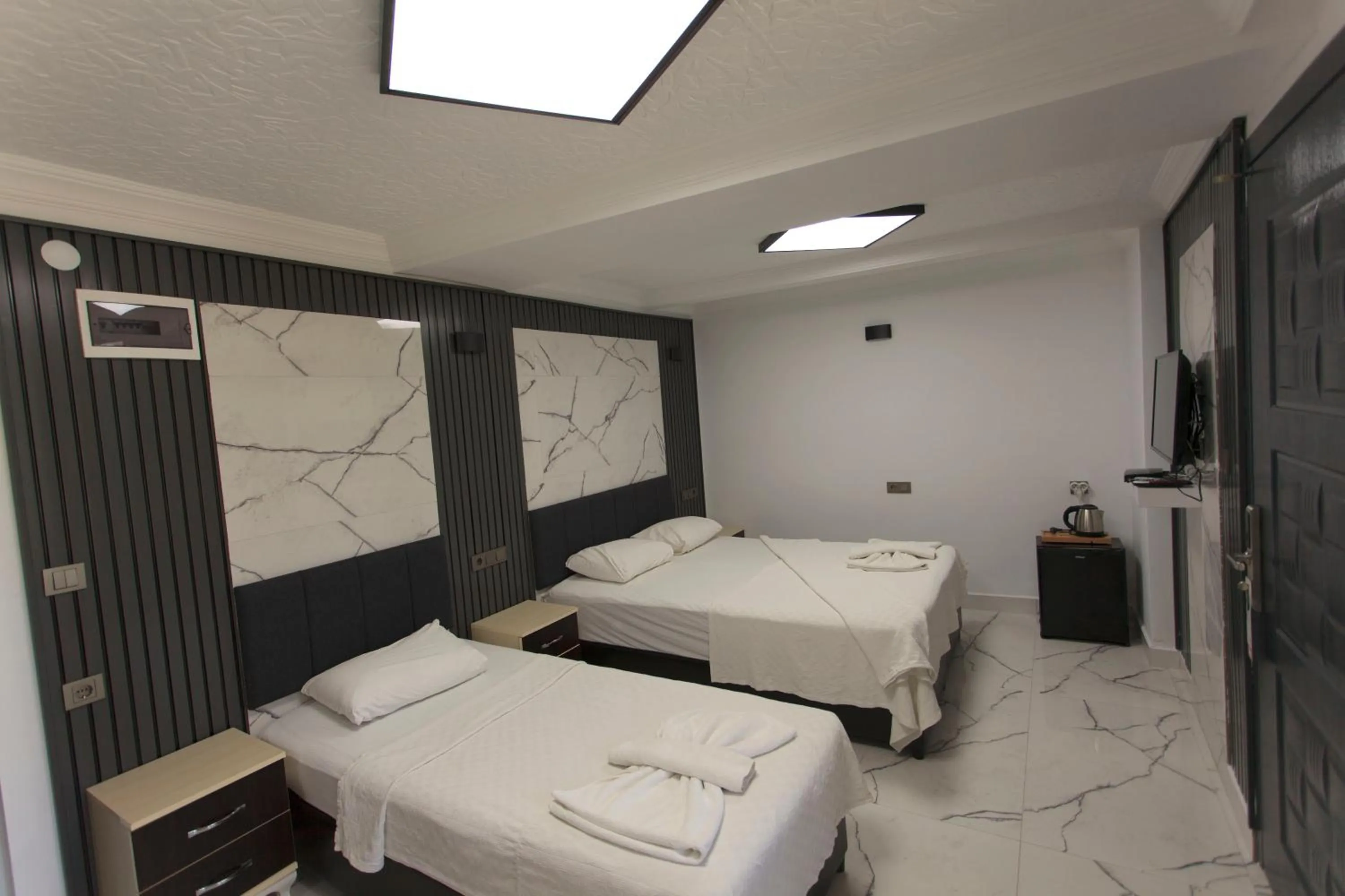 Bedroom, Bed in Green Peace Hotel