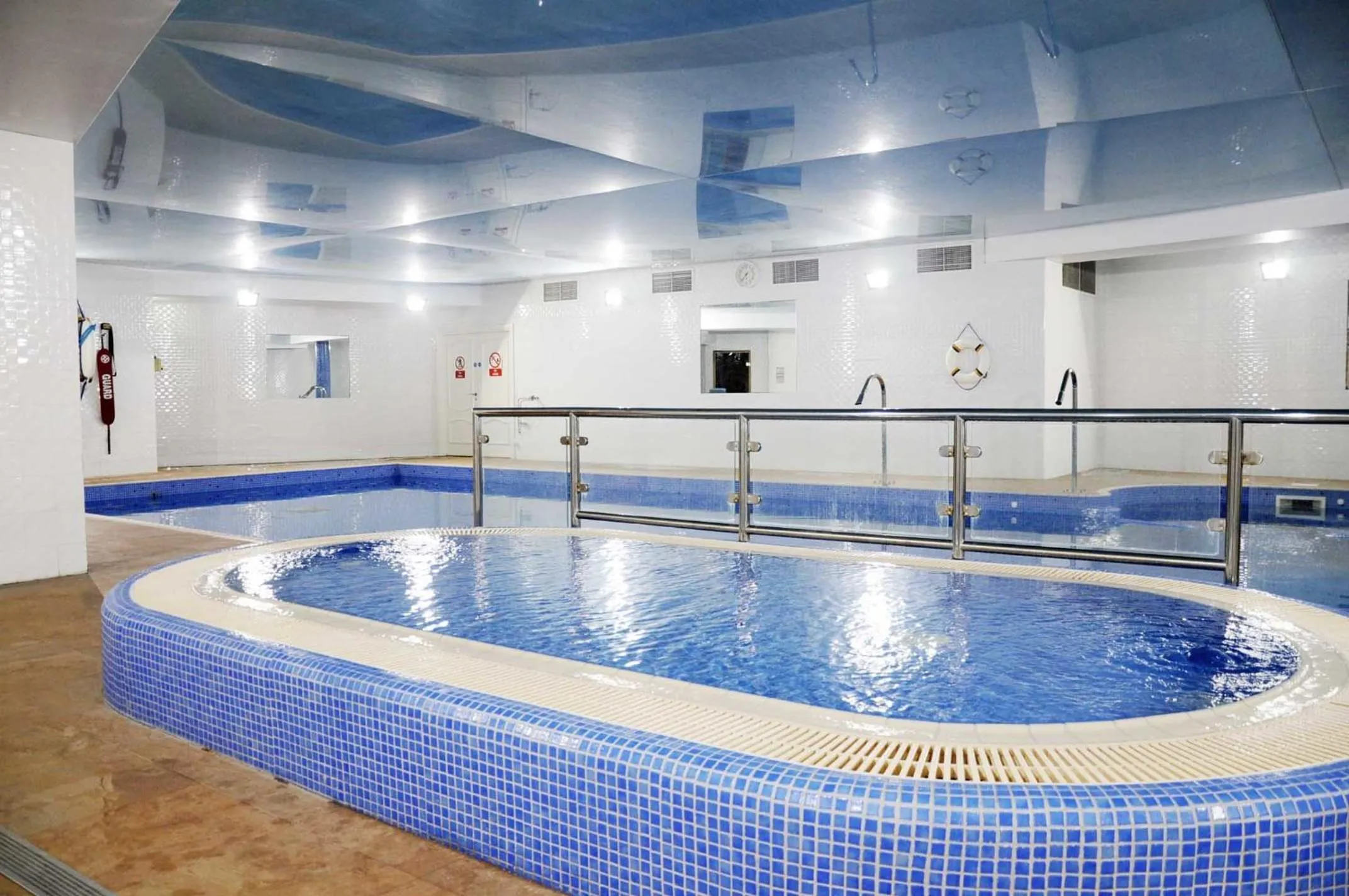 Swimming pool in Schull Harbour Hotel & Leisure Centre