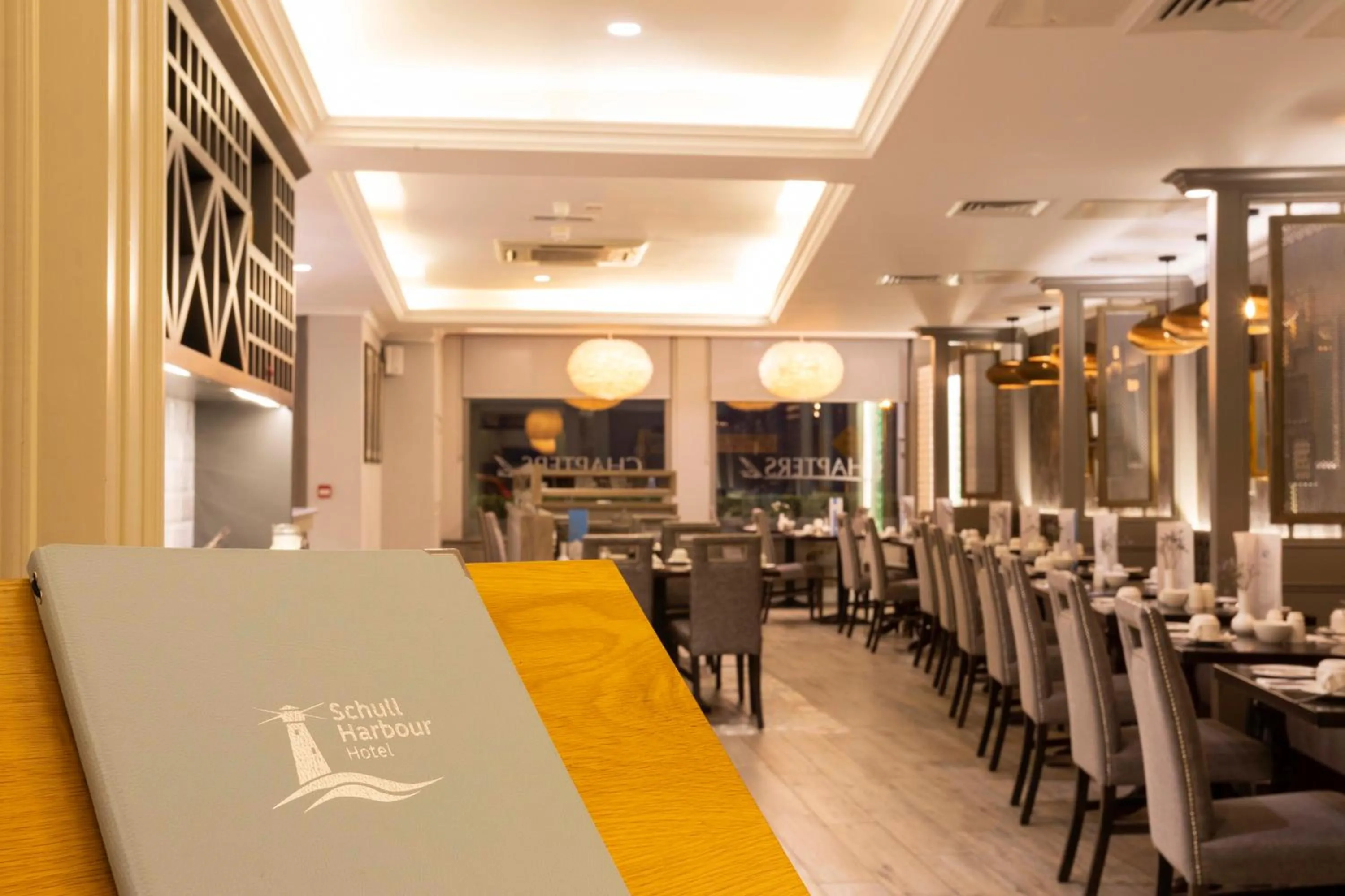 Restaurant/places to eat in Schull Harbour Hotel & Leisure Centre