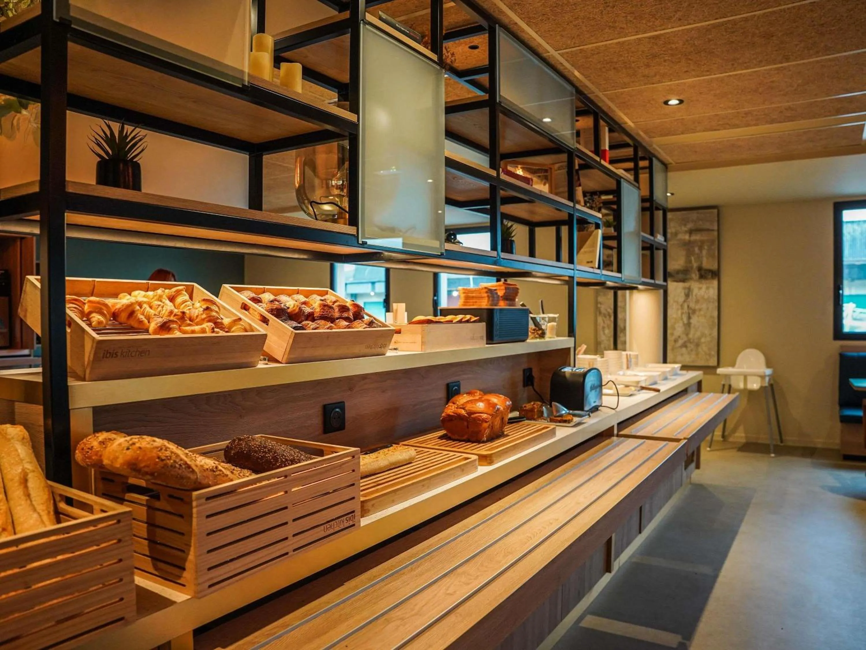 Breakfast in ibis Bayeux Port En Bessin