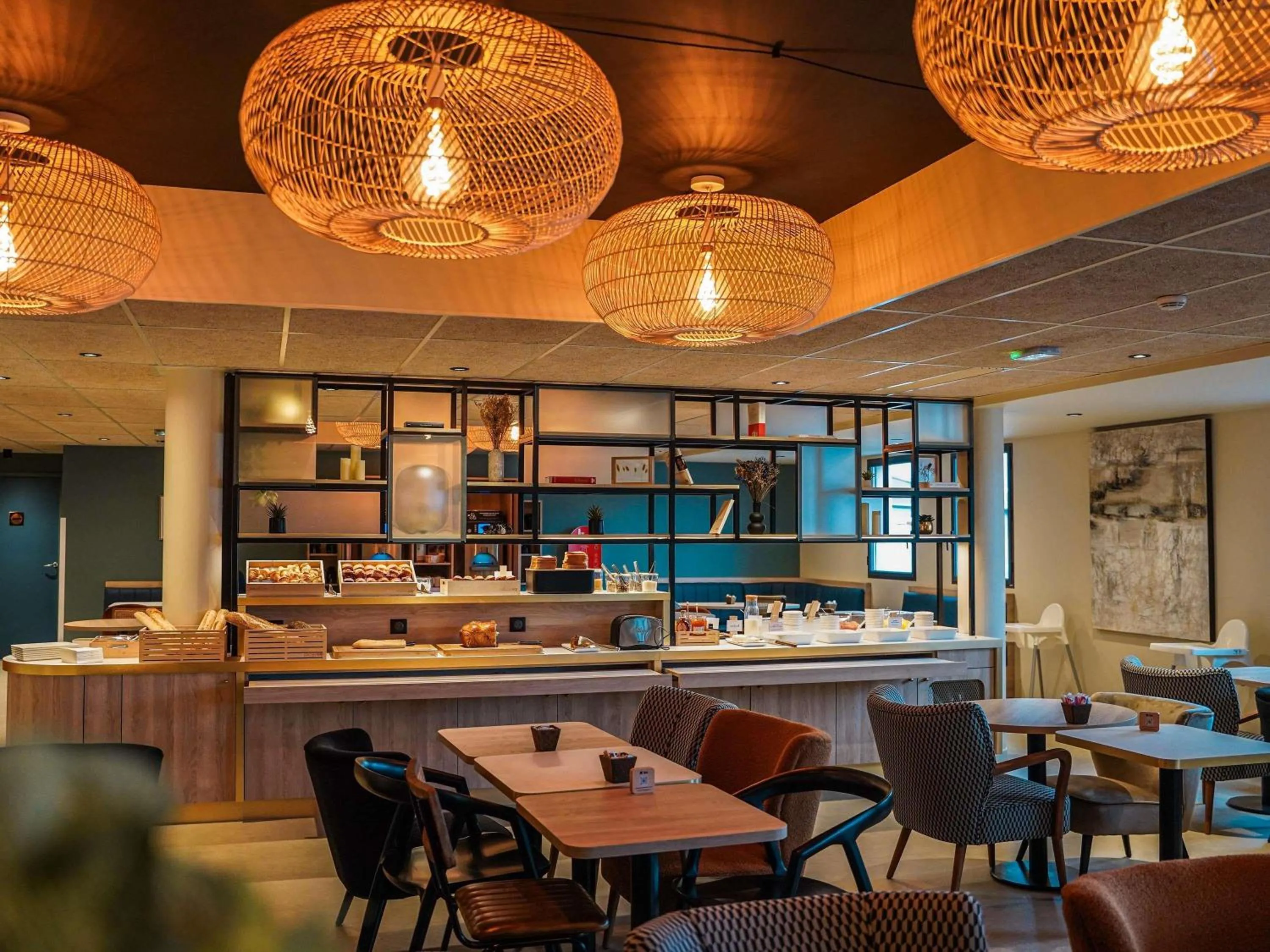 Property building in ibis Bayeux Port En Bessin