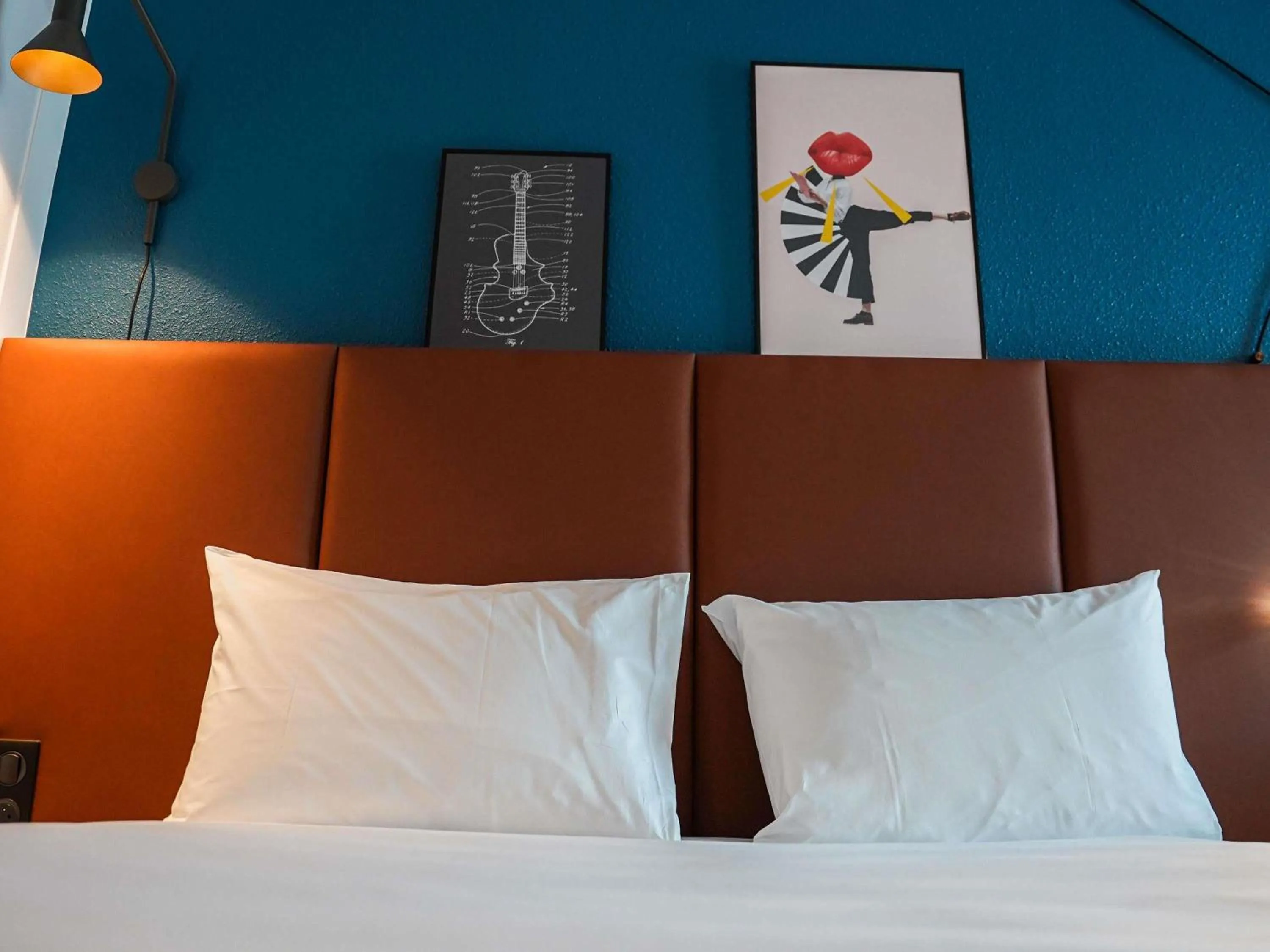 Bedroom, Bed in ibis Bayeux Port En Bessin