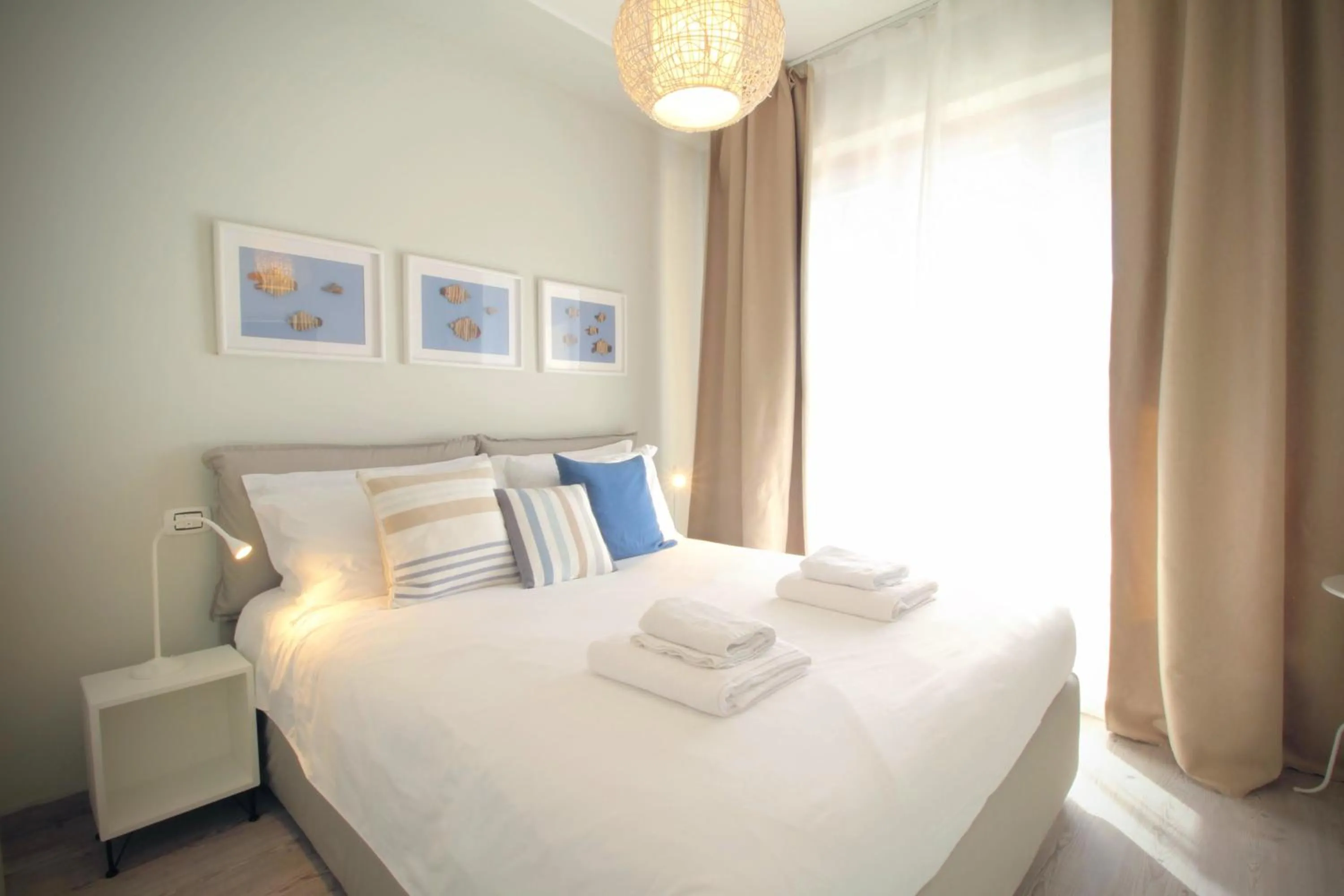 Bedroom, Bed in Le Grand Bleu