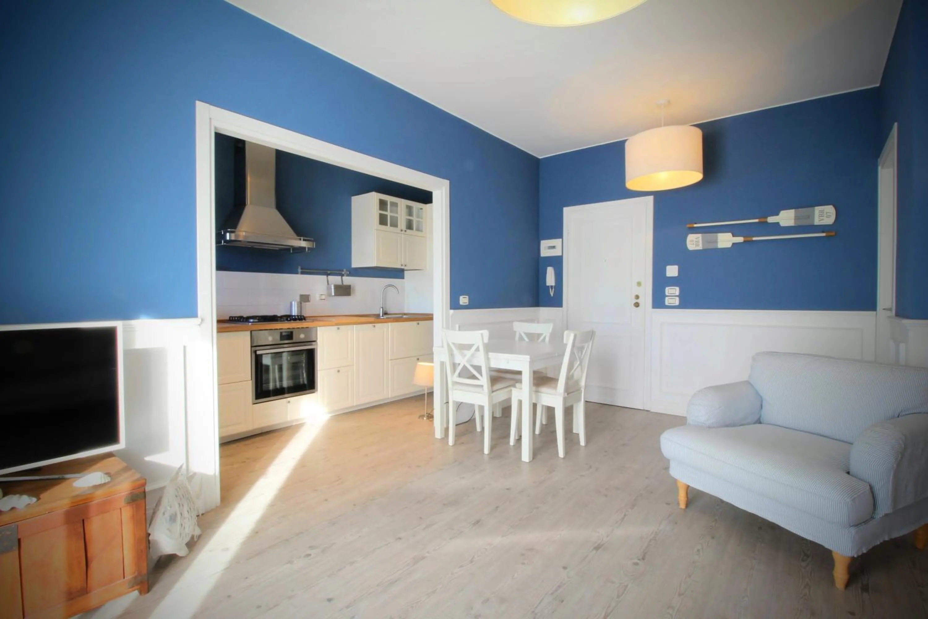 Communal lounge/ TV room in Le Grand Bleu