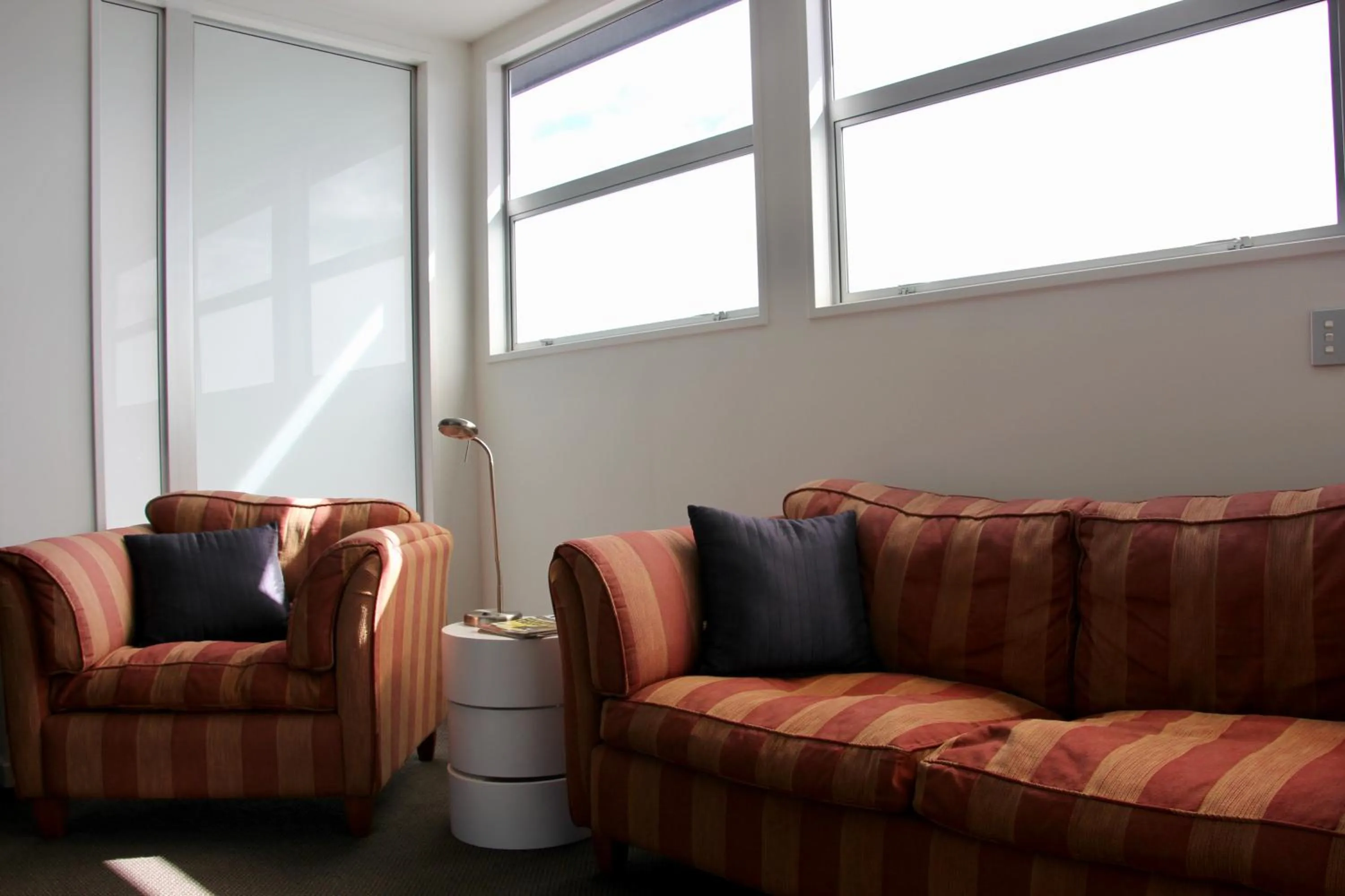 Seating area in Refreshstay