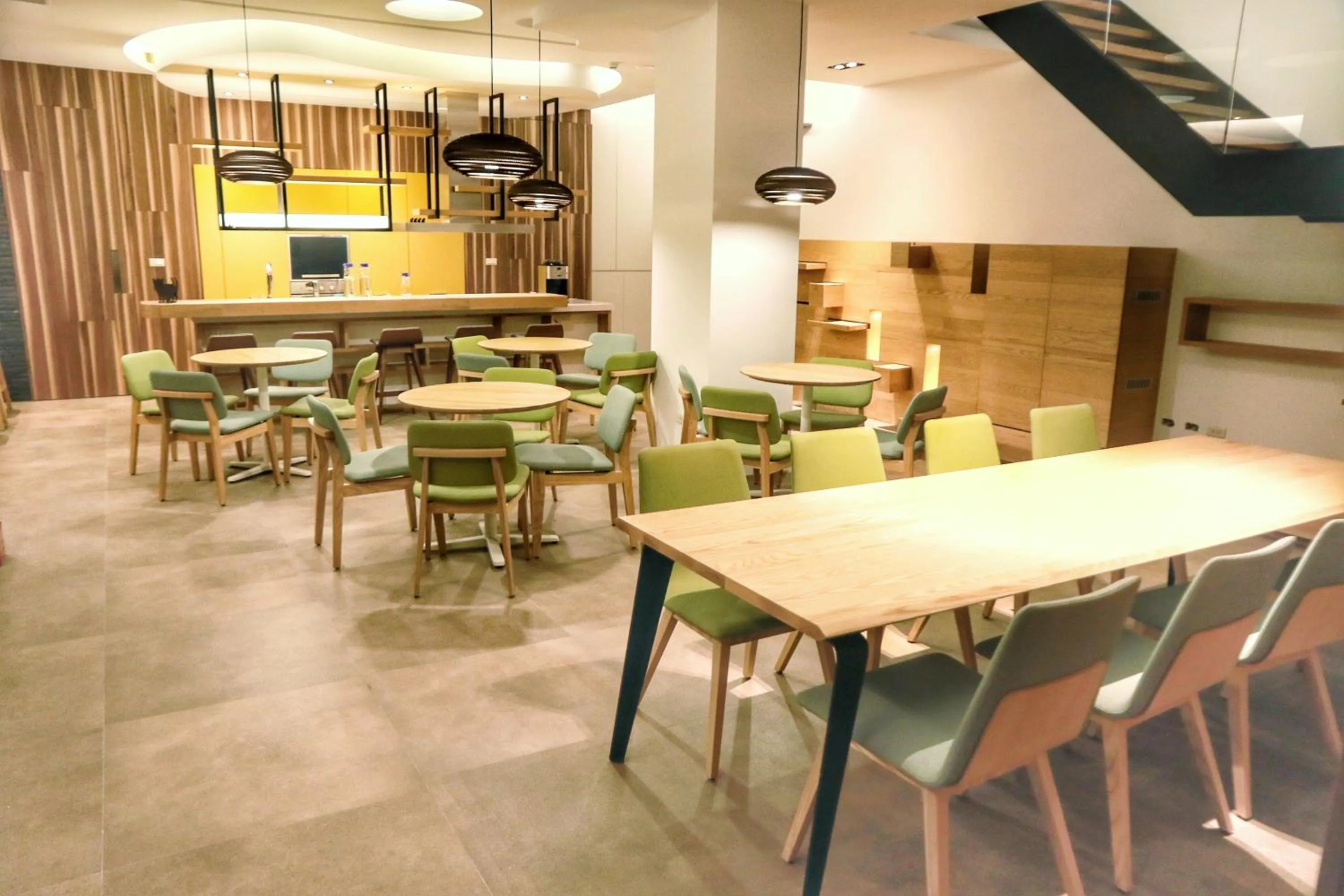 Restaurant/places to eat in Doris Home