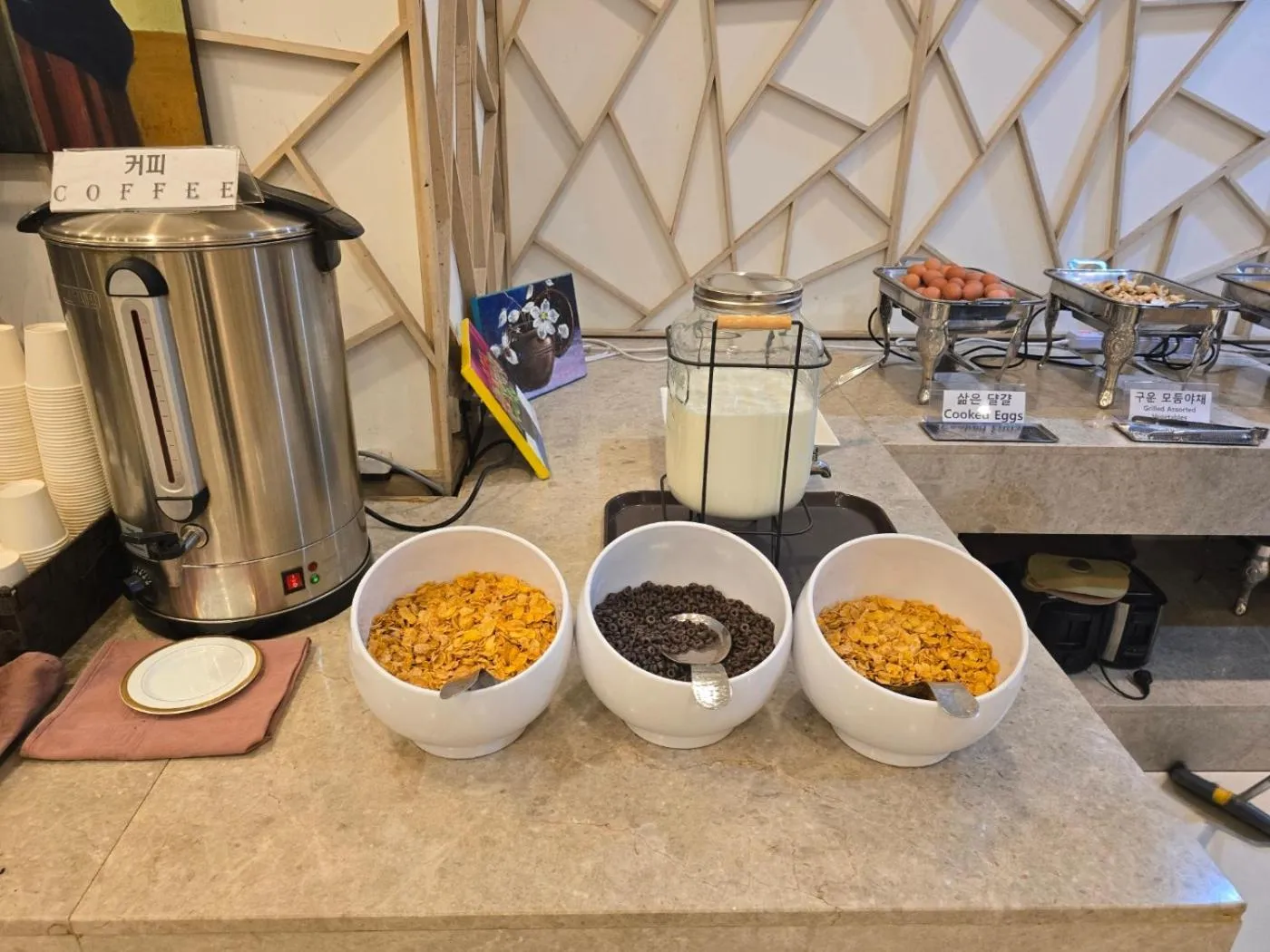 Breakfast in The Recenz Dongdaemun Hotel