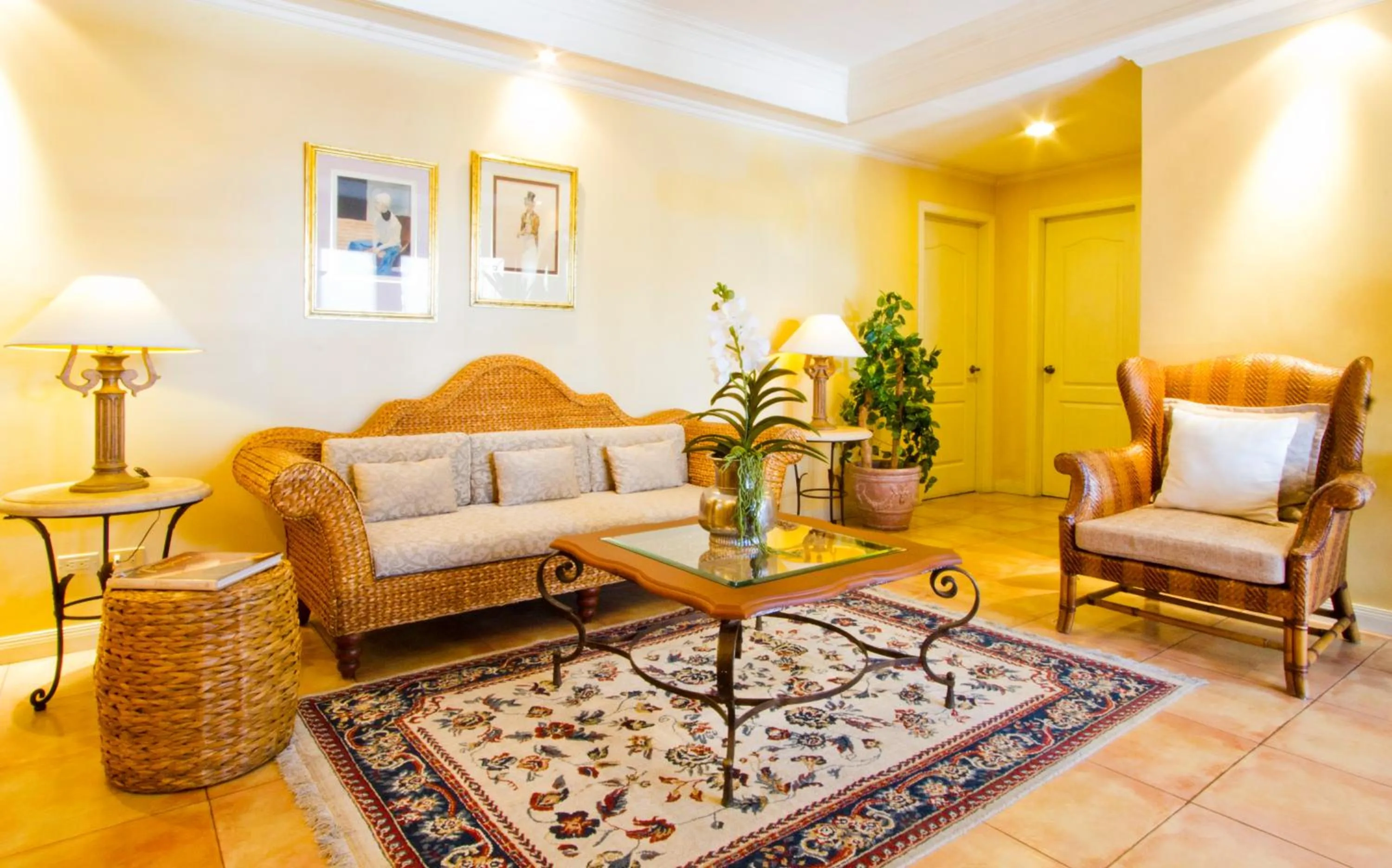 Sophia Suites Residence Hotel