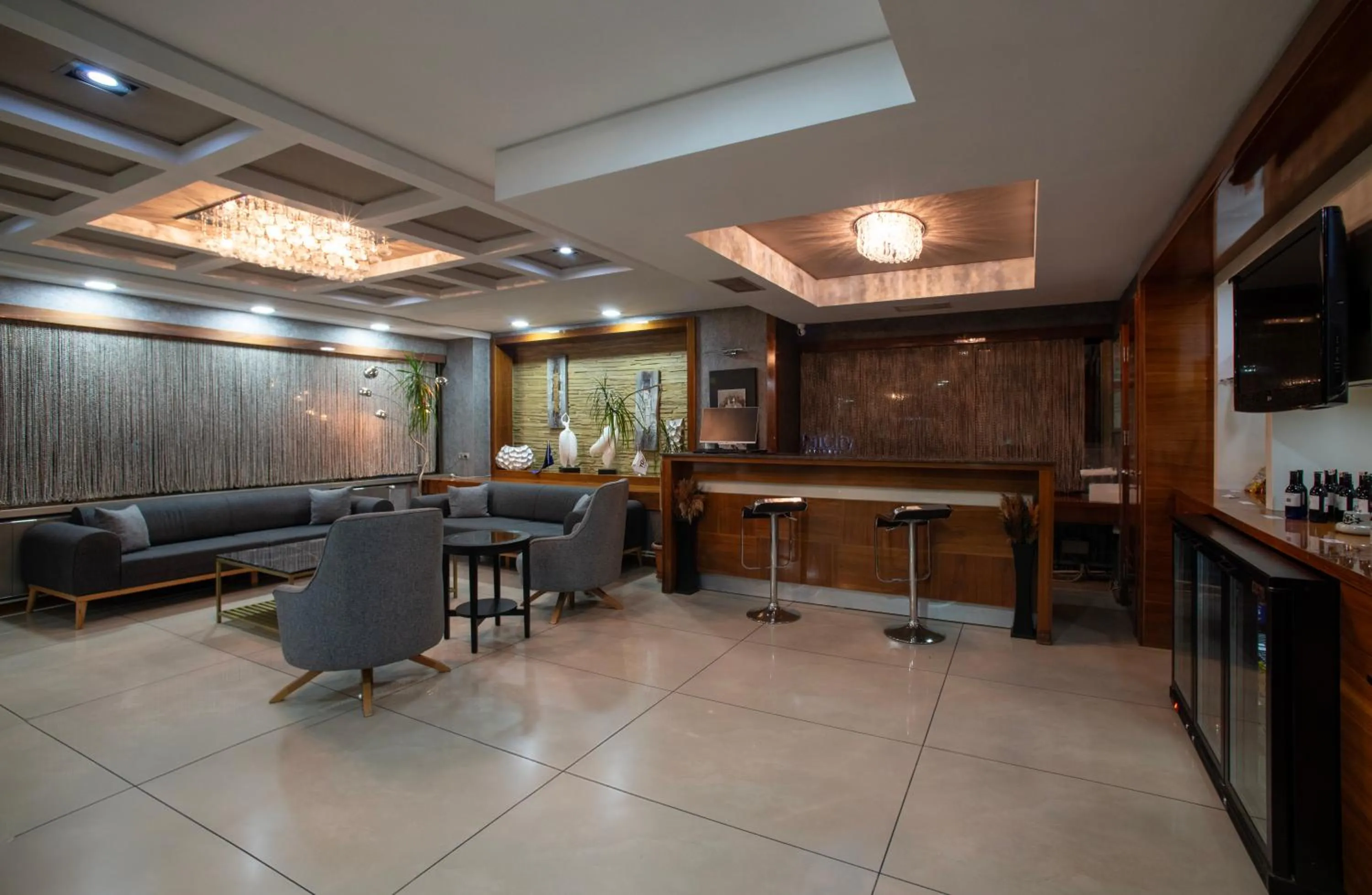 Lobby or reception in Istanbul Golden City Hotel
