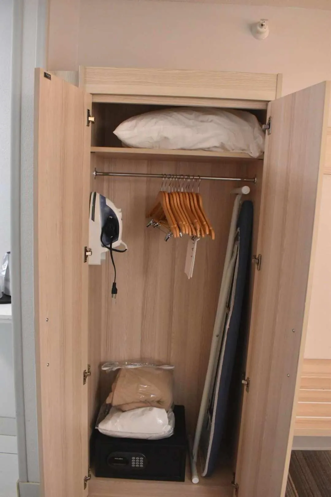 flat iron in Holiday Inn Express Hotel & Suites McPherson by IHG