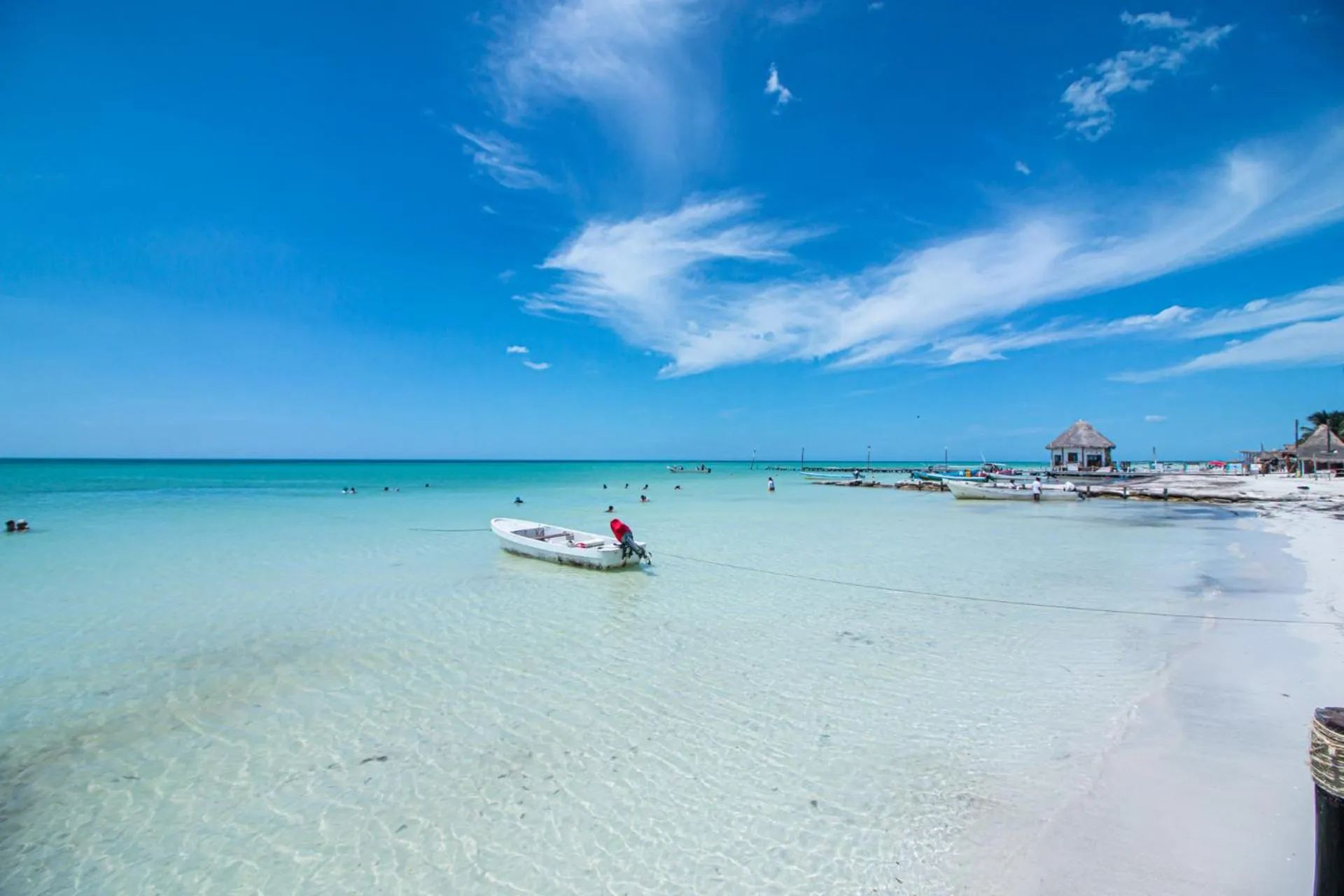 Beach in Amaite Holbox - Oceanfront Hotel
