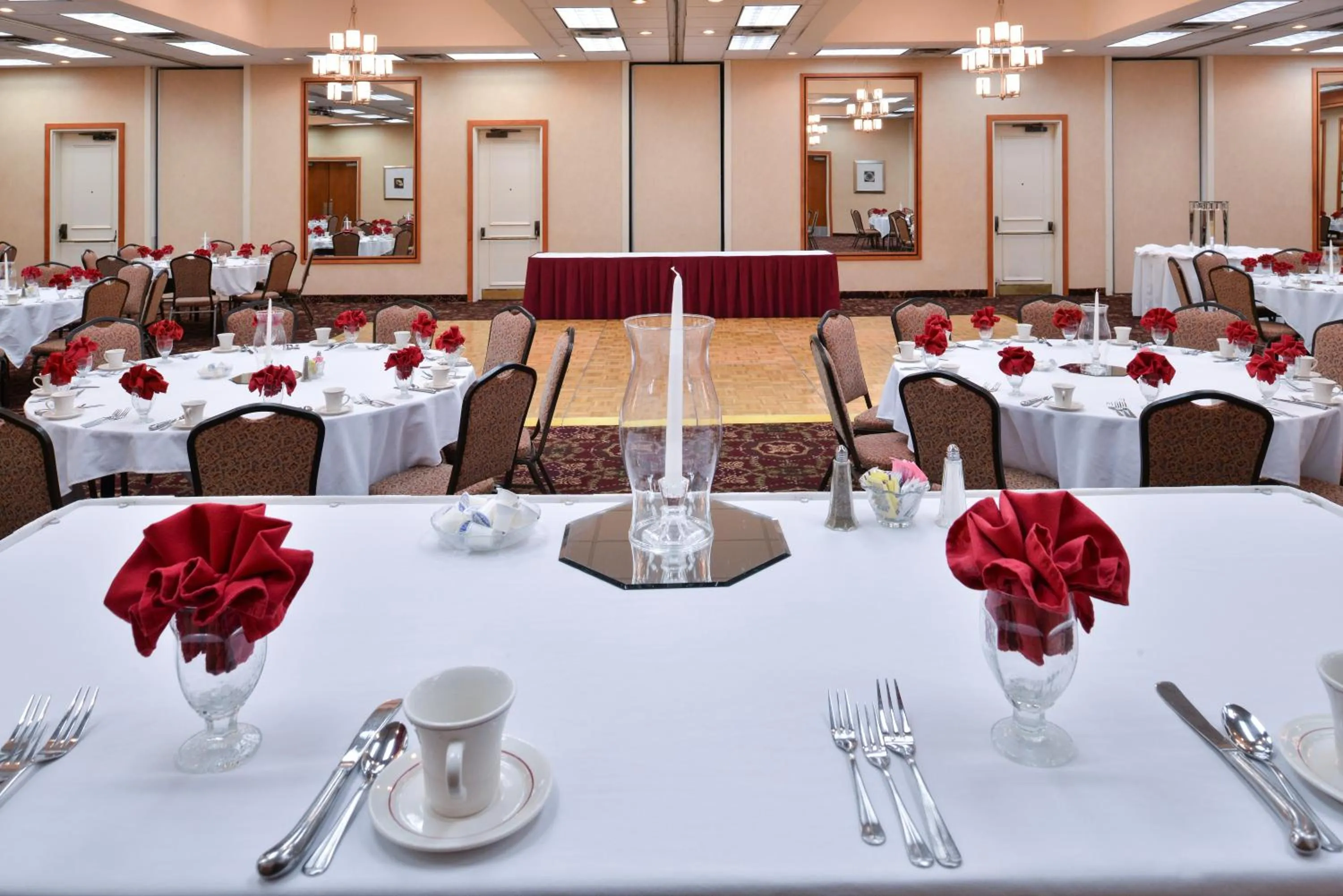 Banquet/Function facilities in Holiday Inn Martinsburg by IHG