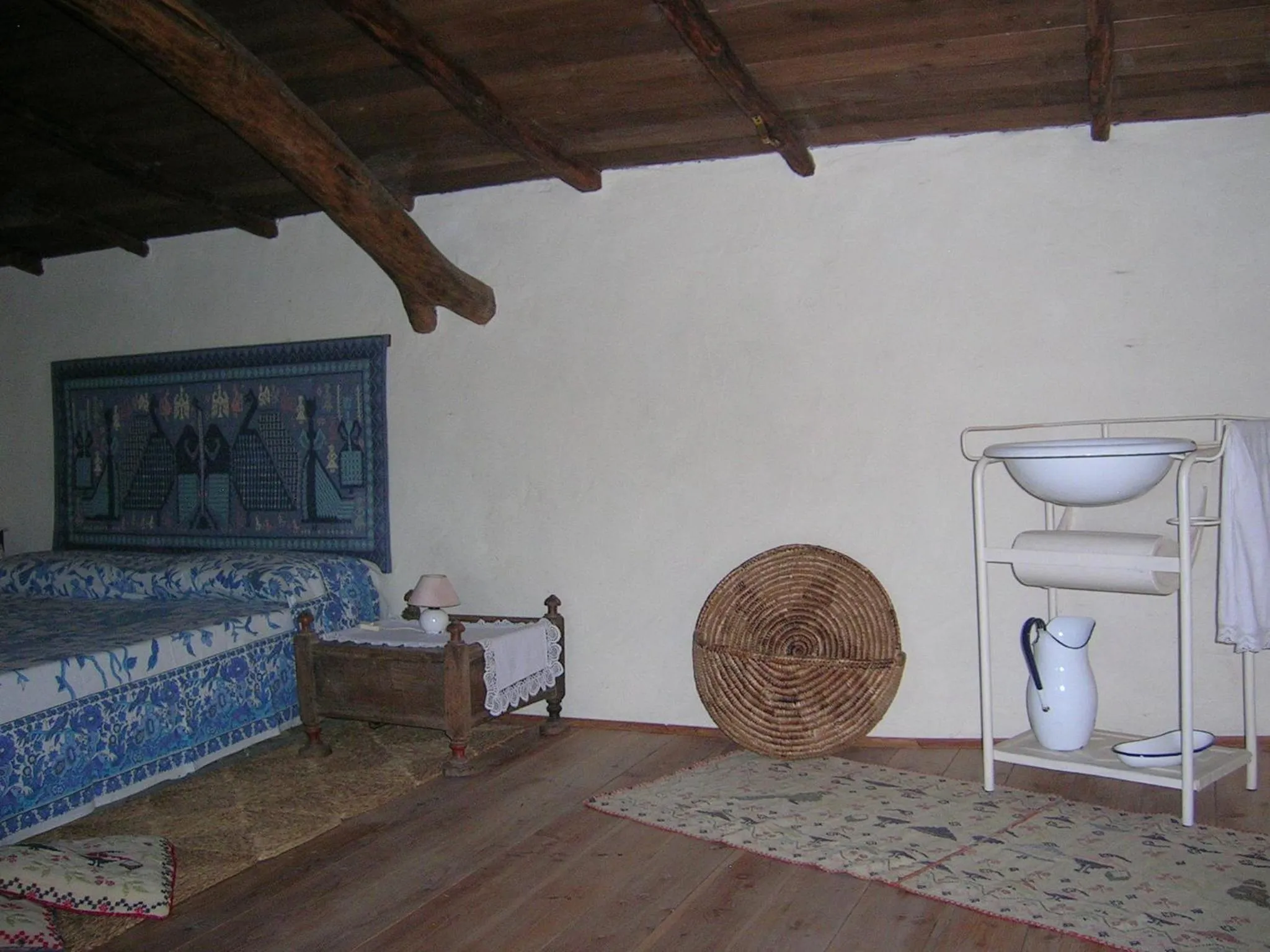 Decorative detail, Bed in Sa Domu de sa Contissa