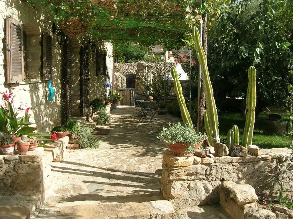 Property building in Sa Domu de sa Contissa