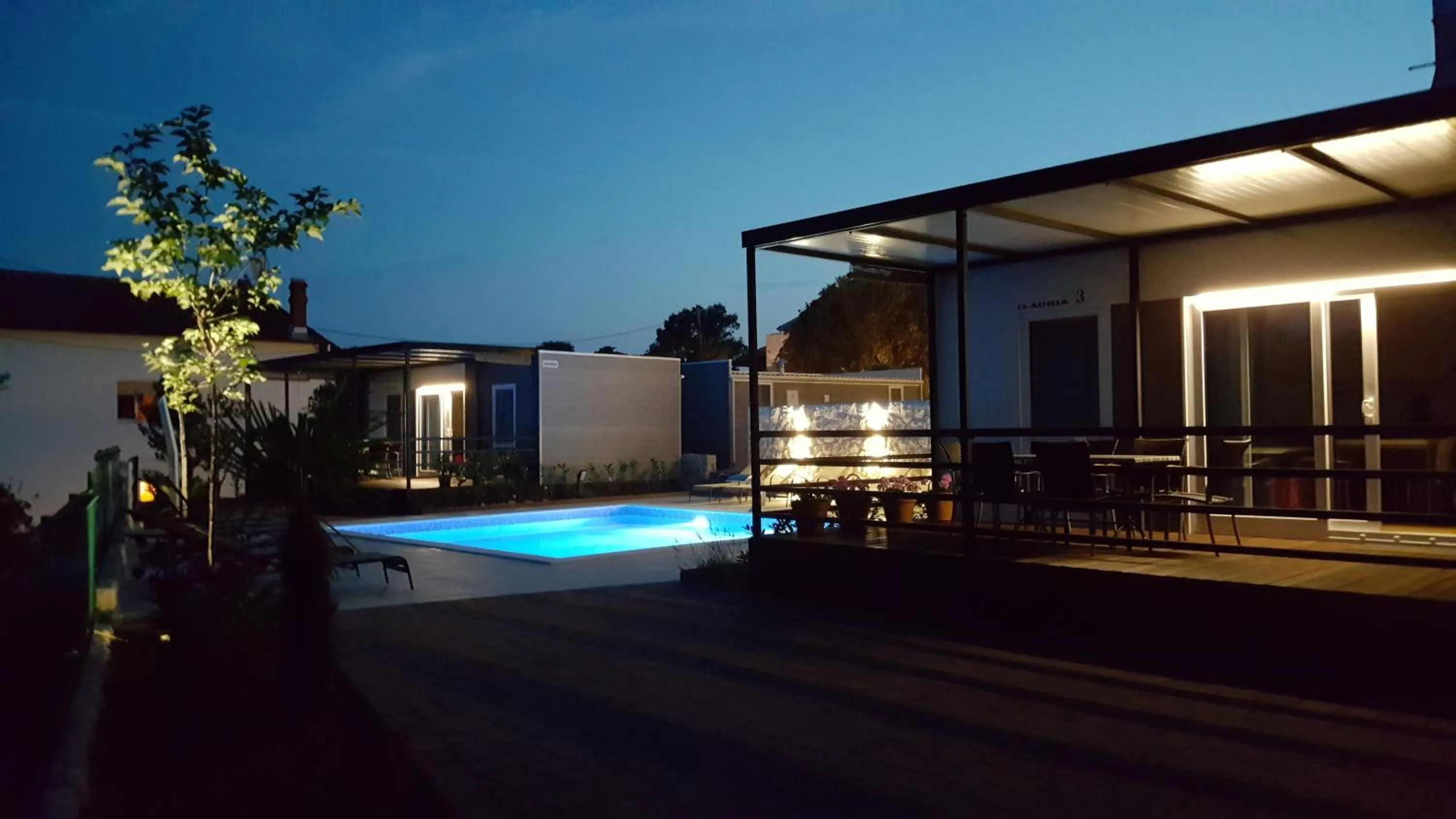 Mobile homes Suha Punta