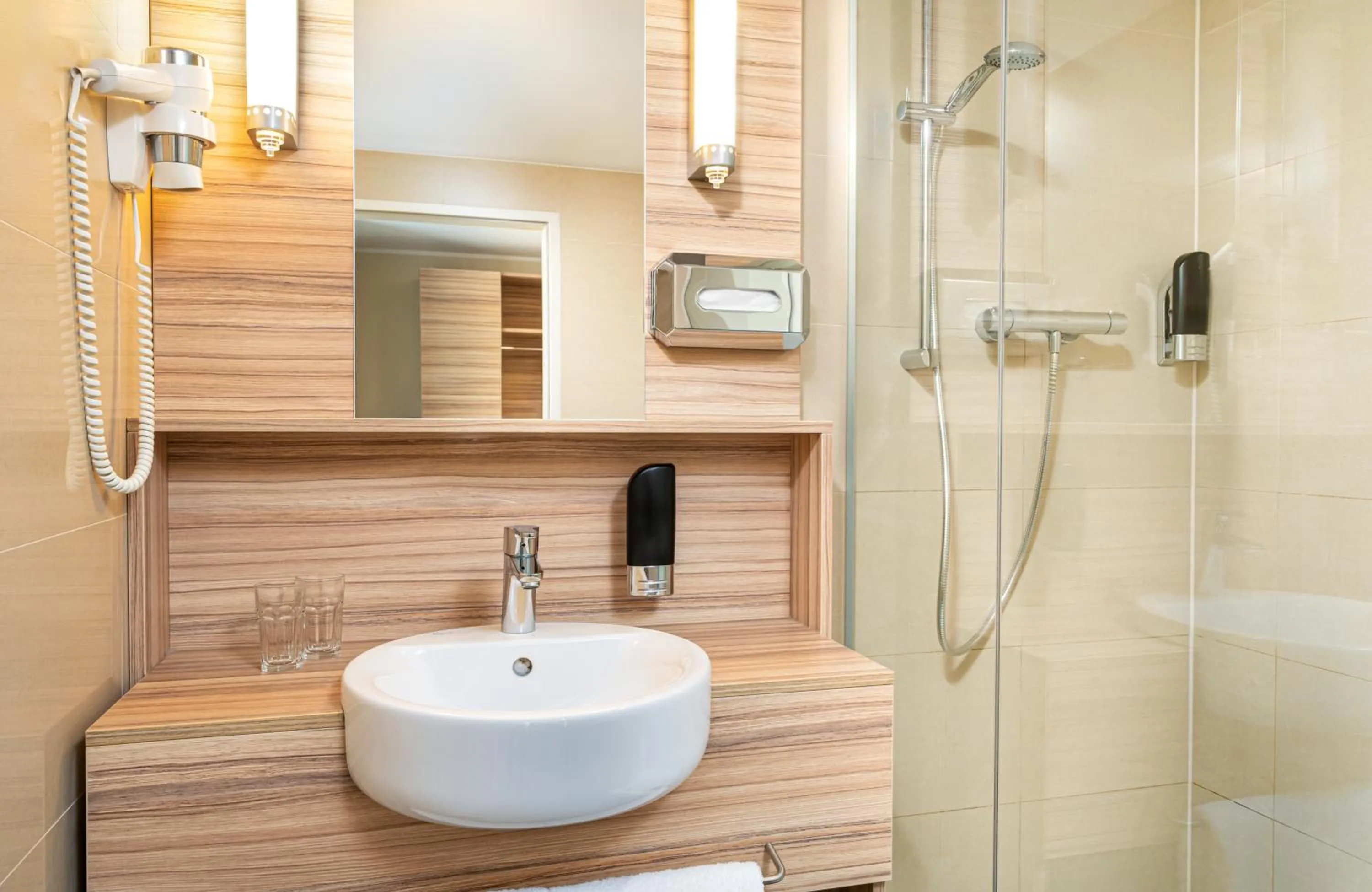 Bathroom in Leonardo Boutique Hotel Linz City Center