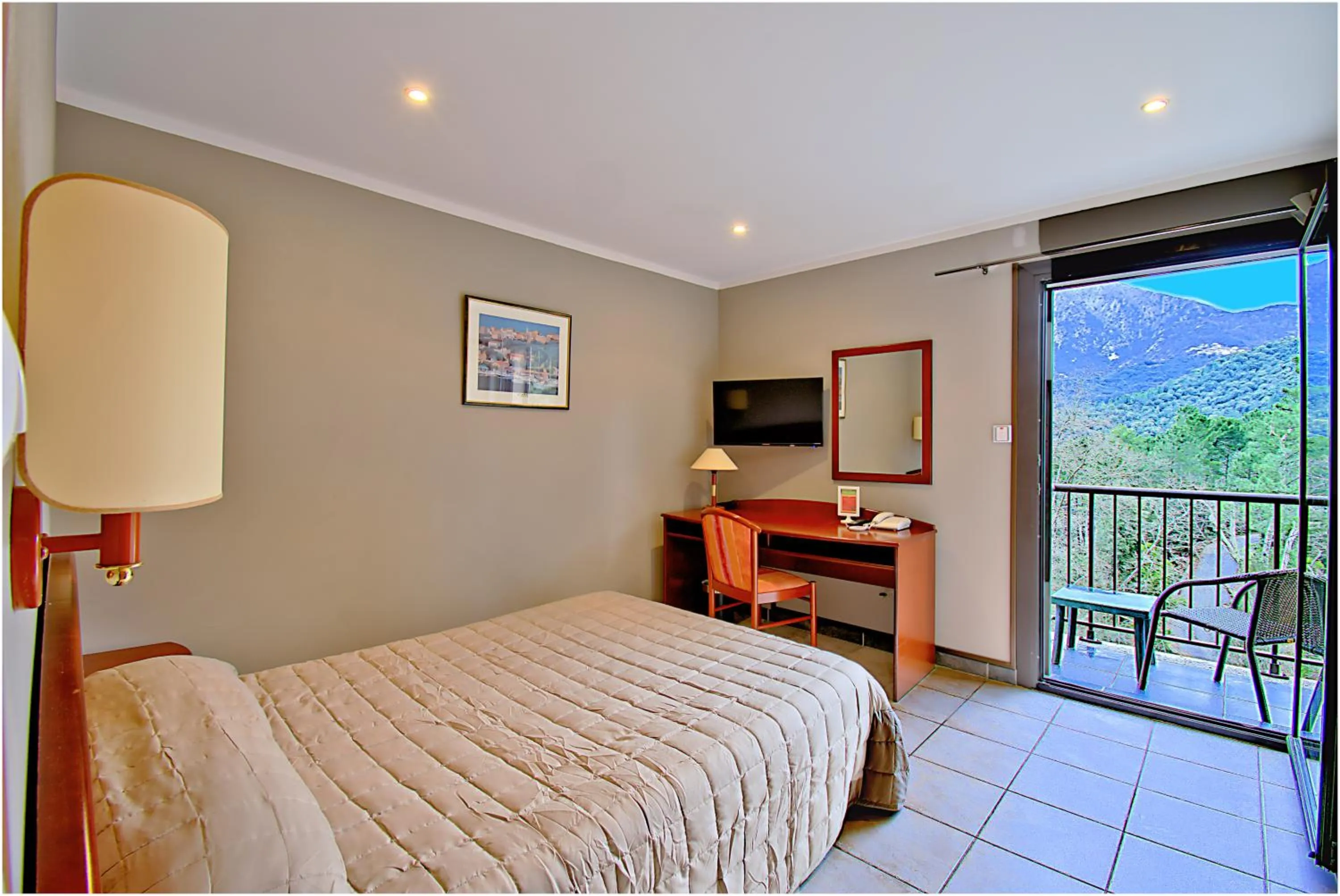 Mountain view in Auberge des Deux Sorru