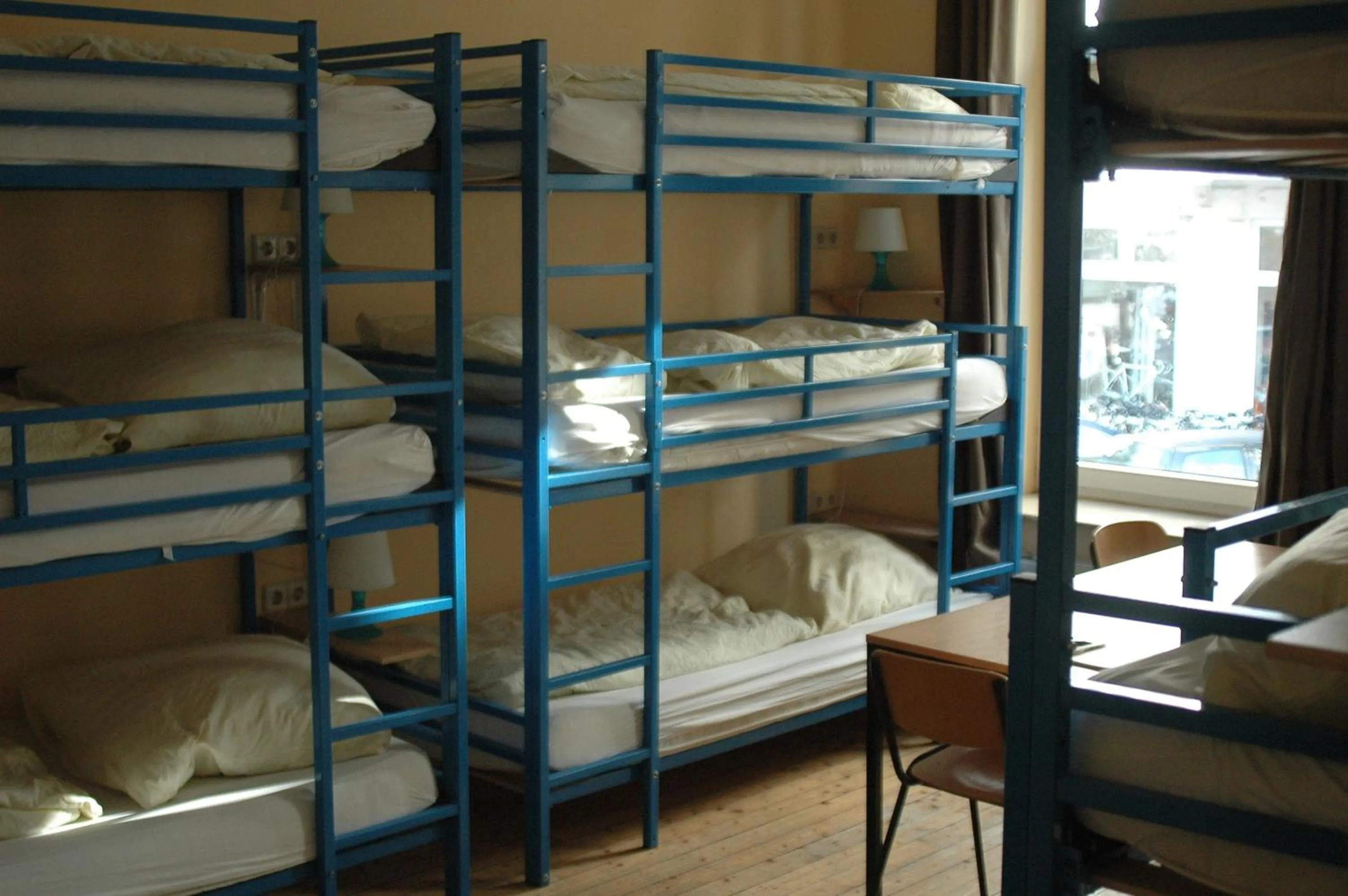 Bed in Buch-Ein-Bett Hostel