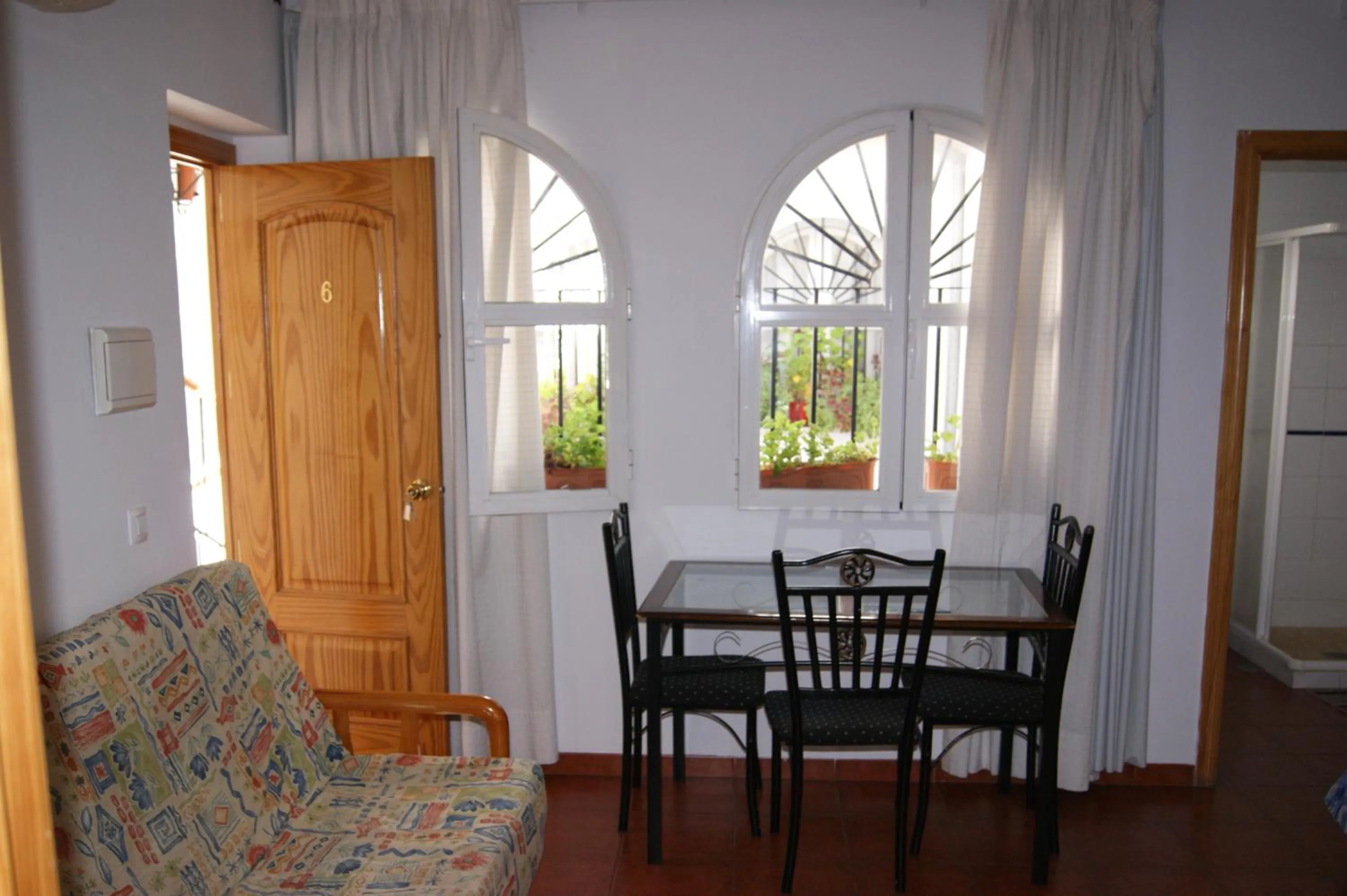 Bathroom in Hostal Alcazar I