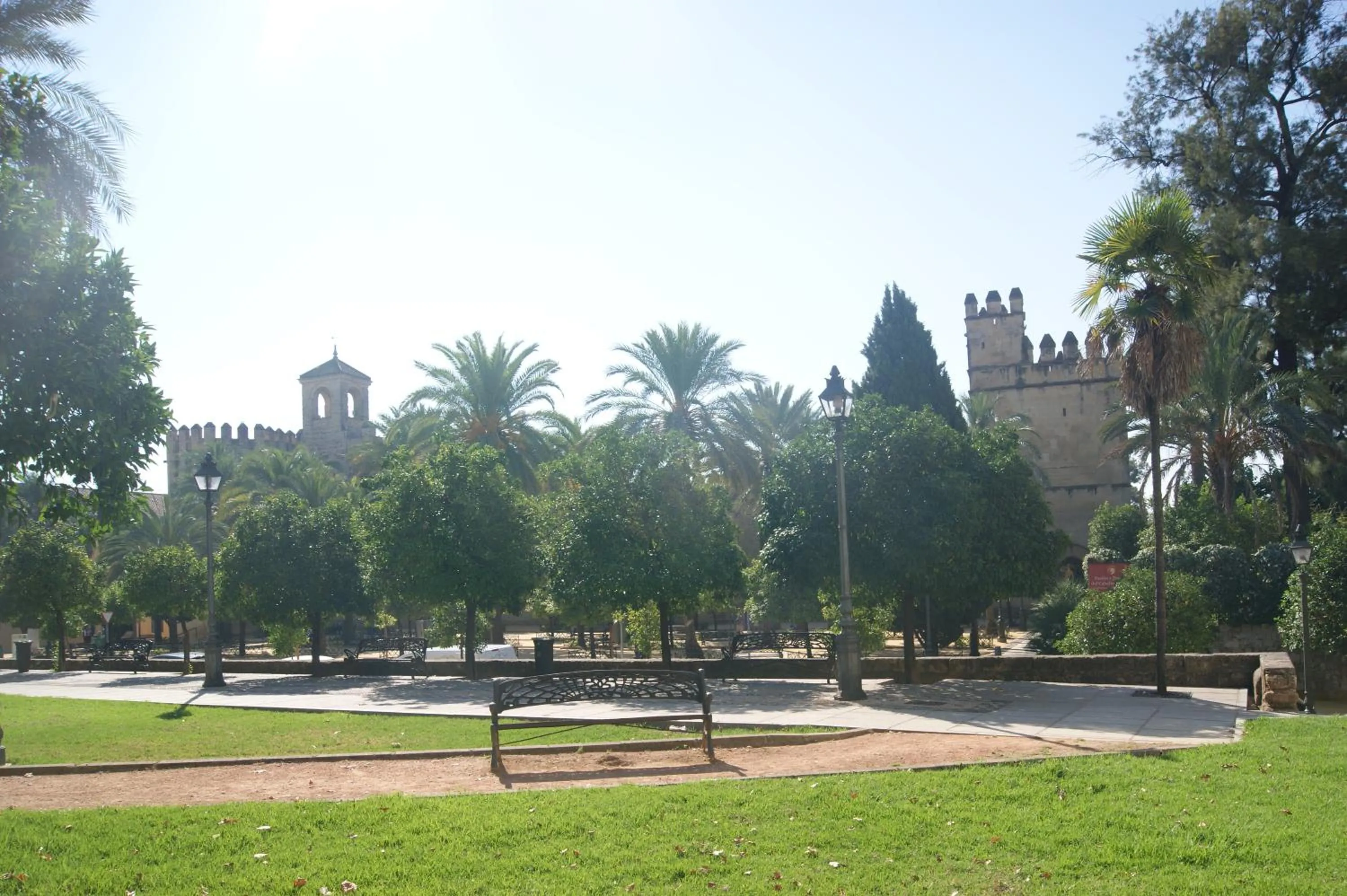 Nearby landmark in Hostal Alcazar I