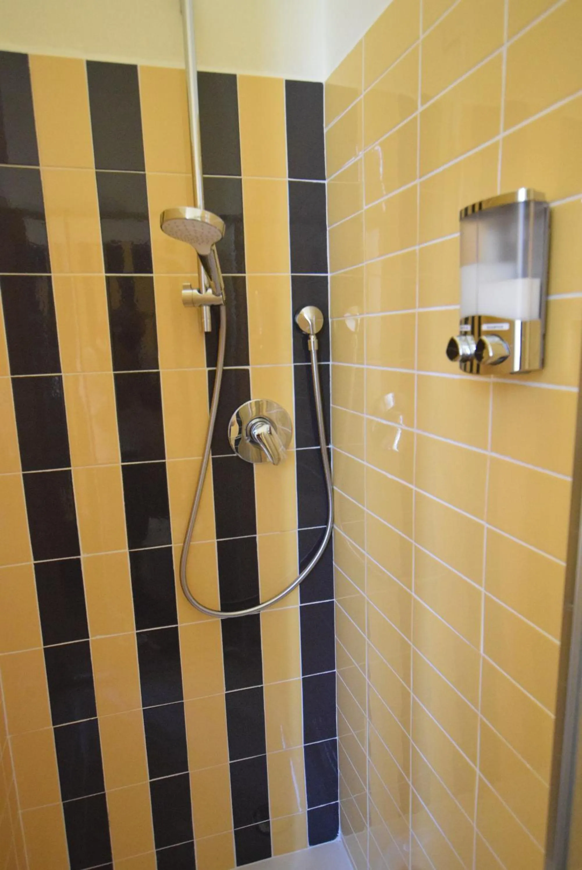 Bathroom in Colors of Cinque Terre - Guest House