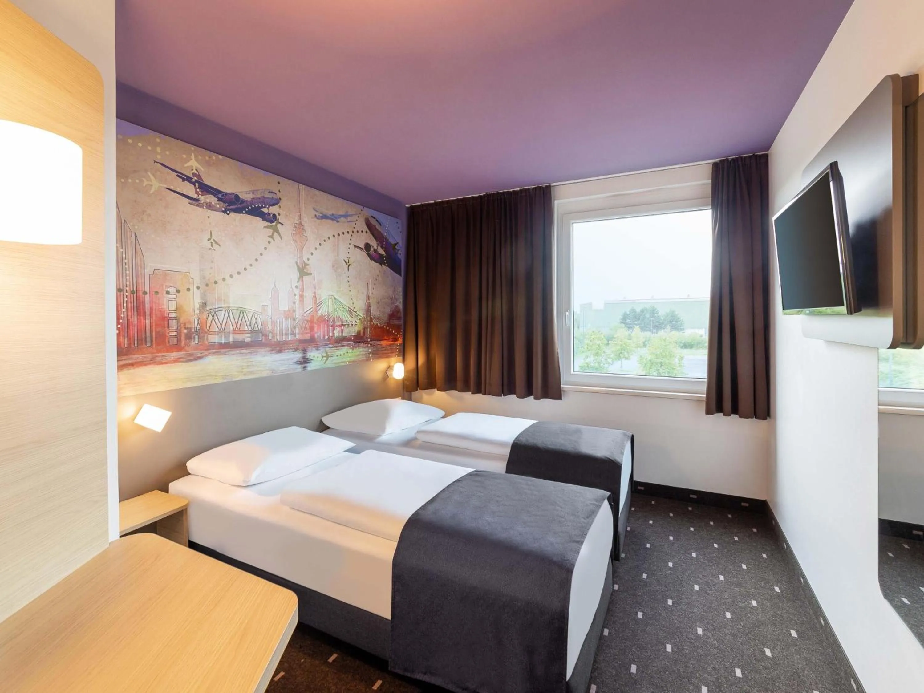 Photo of the whole room, Bed in B&B Hotel Düsseldorf-Airport