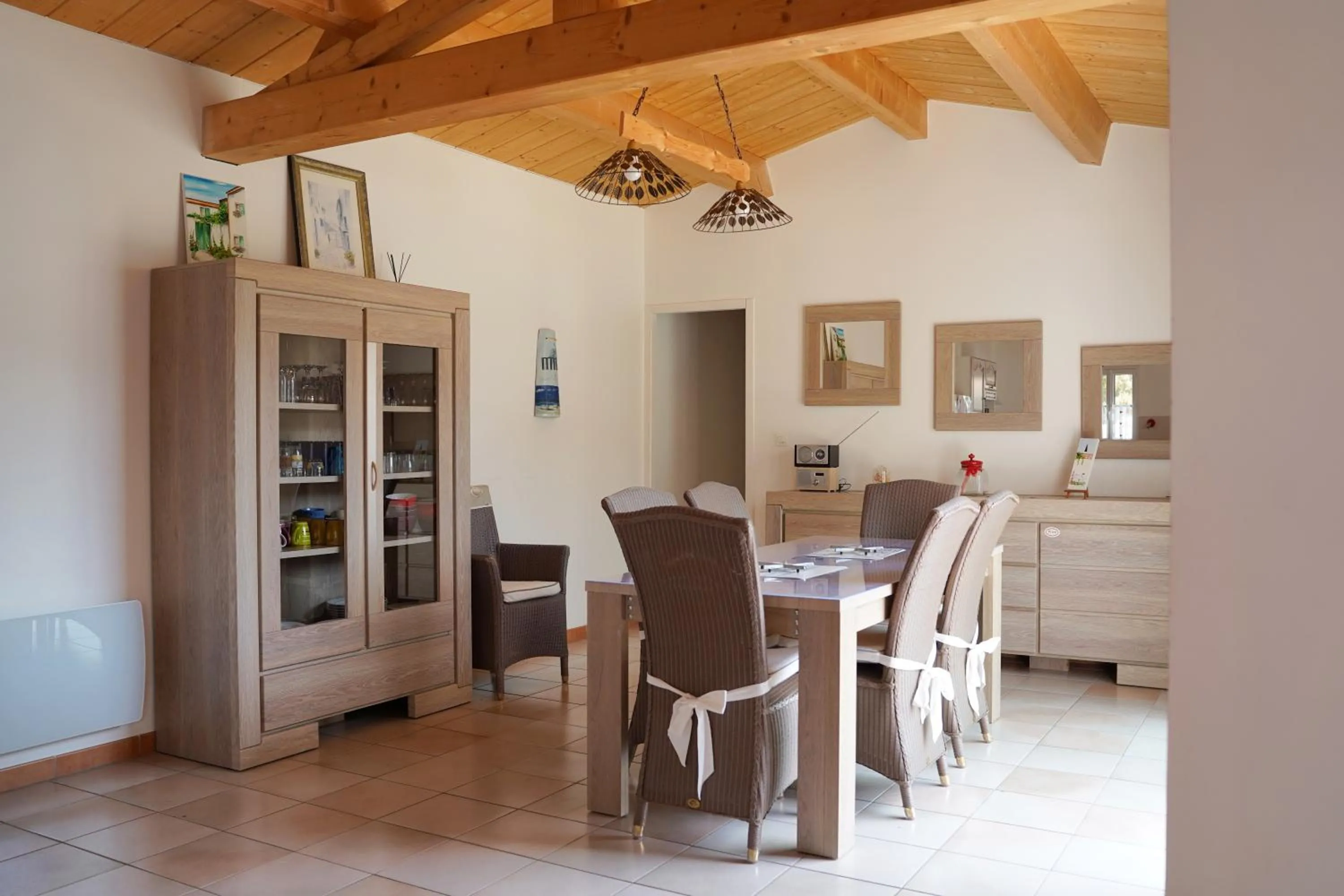 Dining area in Le Figuier