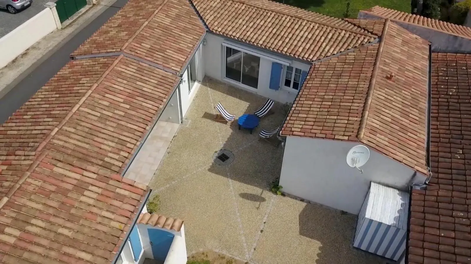 Bird's eye view in Le Figuier