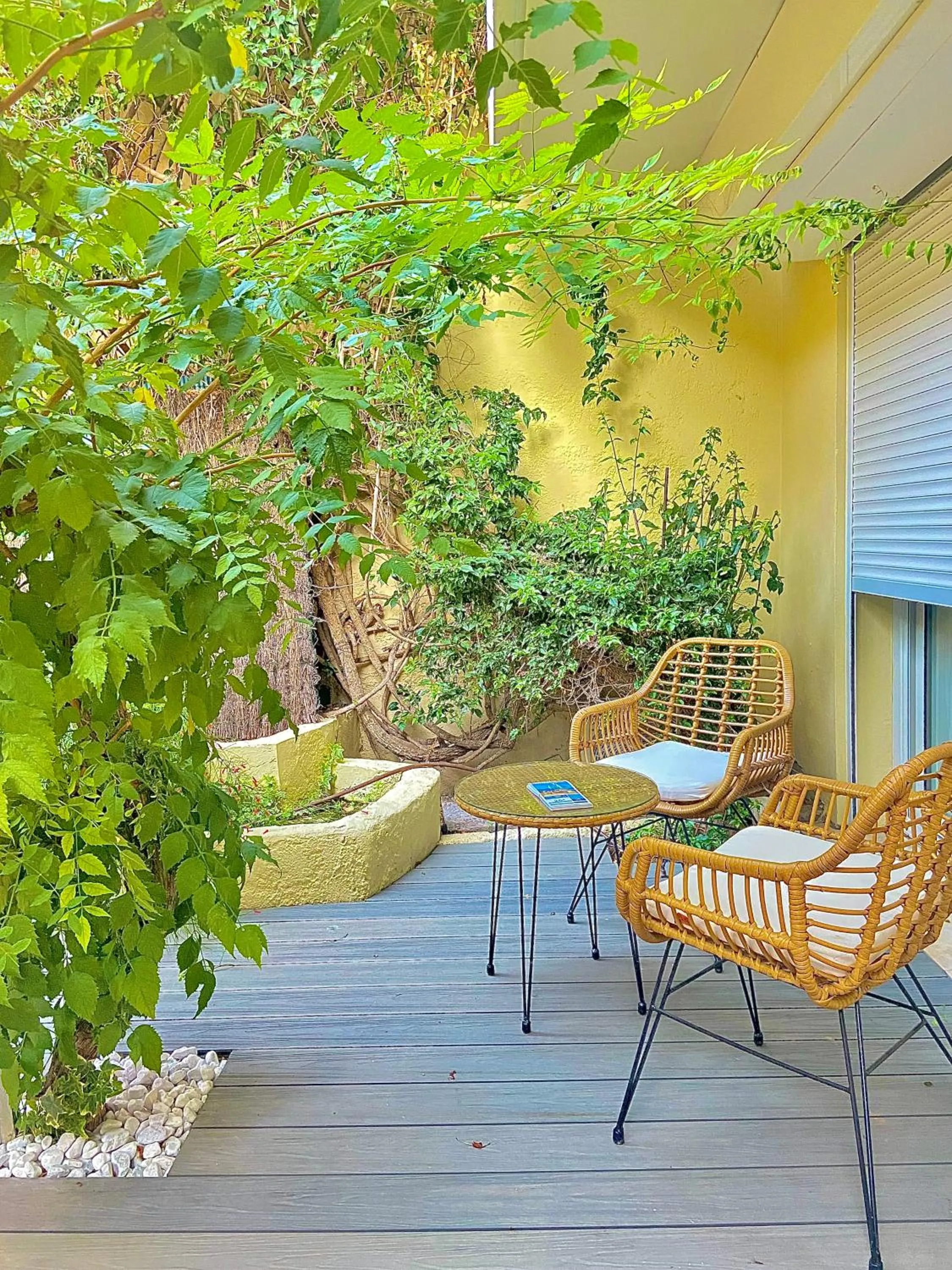 Patio in Hôtel Jardin Croisette