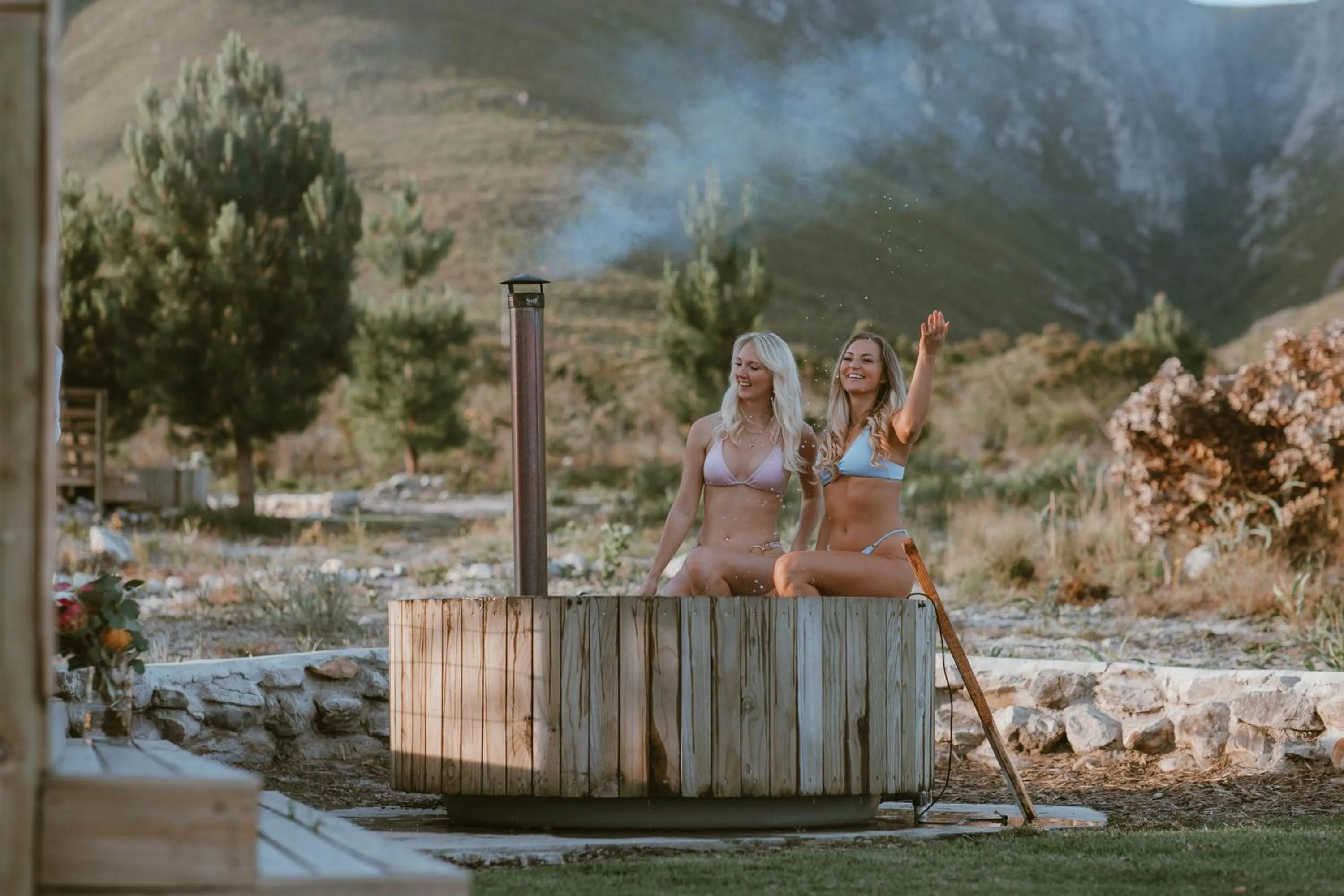 Hot Tub in AfriCamps at Stanford Hills