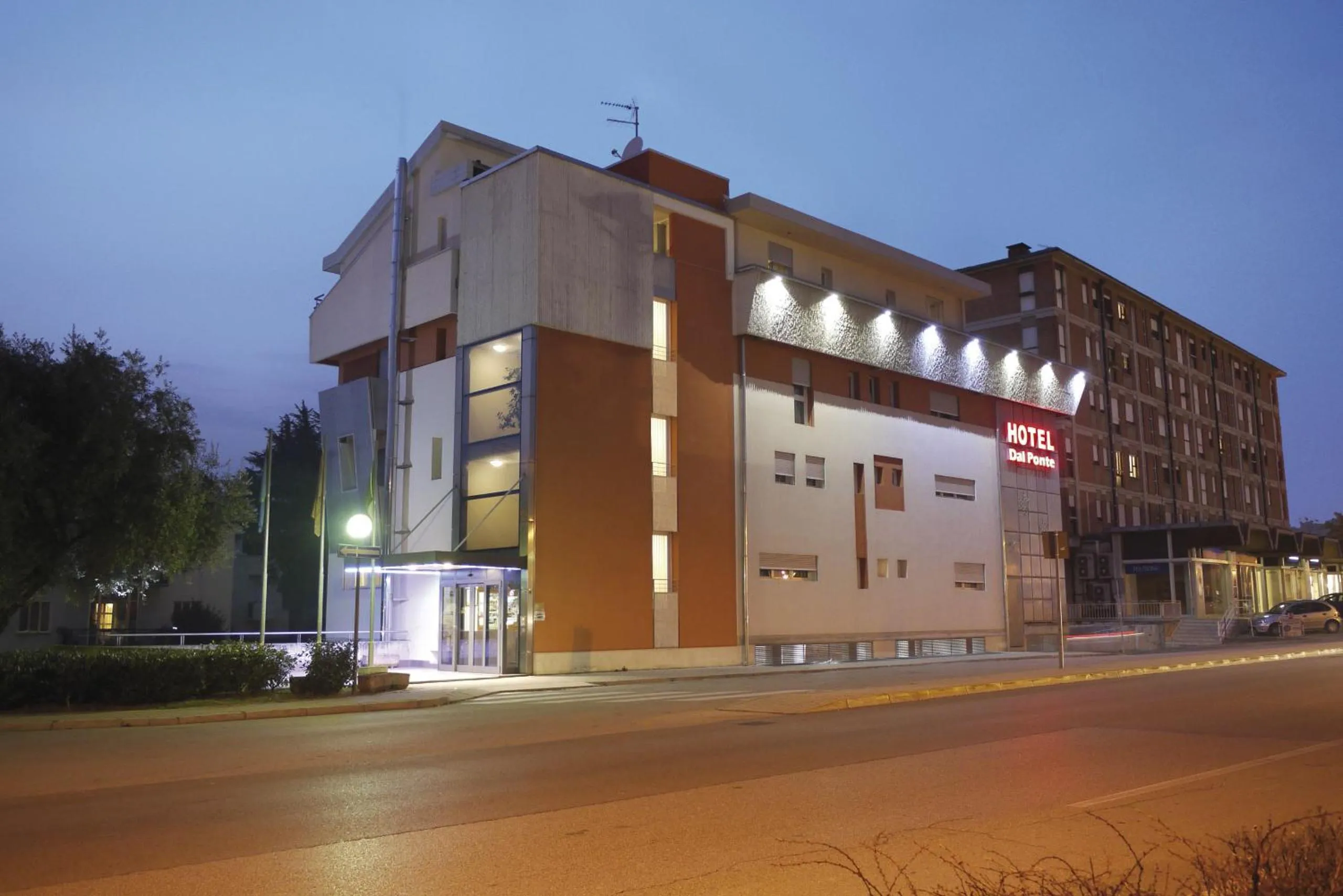 Property building in Hotel Dal Ponte