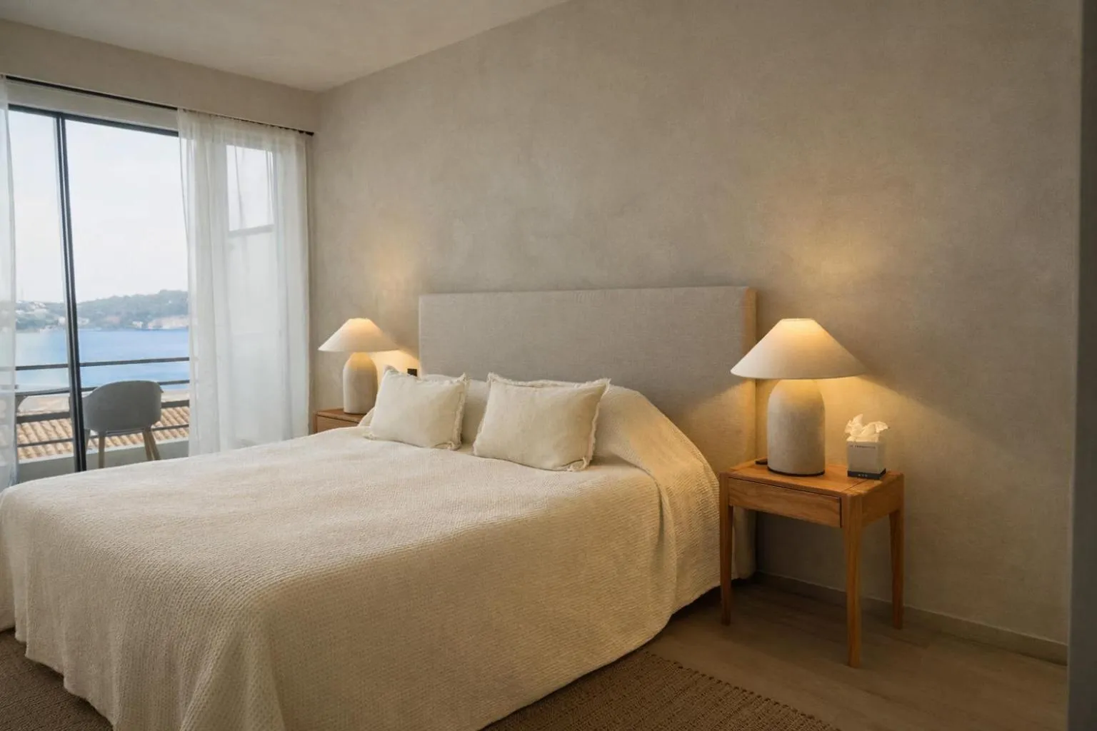 Bed in Hôtel Le Versailles