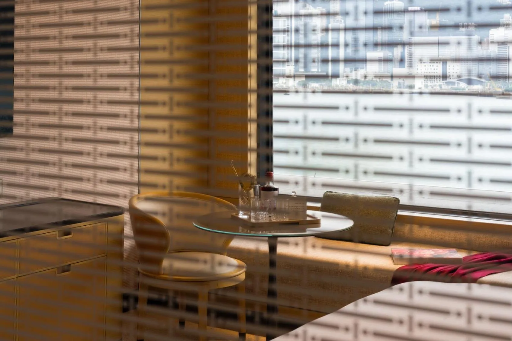 Photo of the whole room in Regent Hong Kong