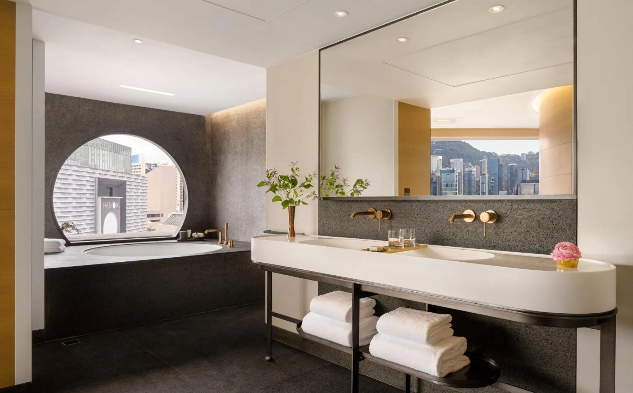 Bathroom in Regent Hong Kong