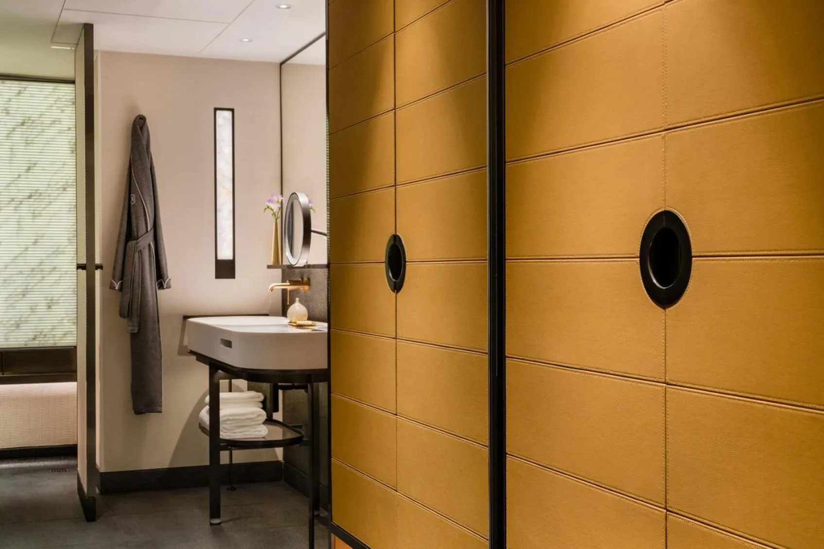 Bathroom in Regent Hong Kong