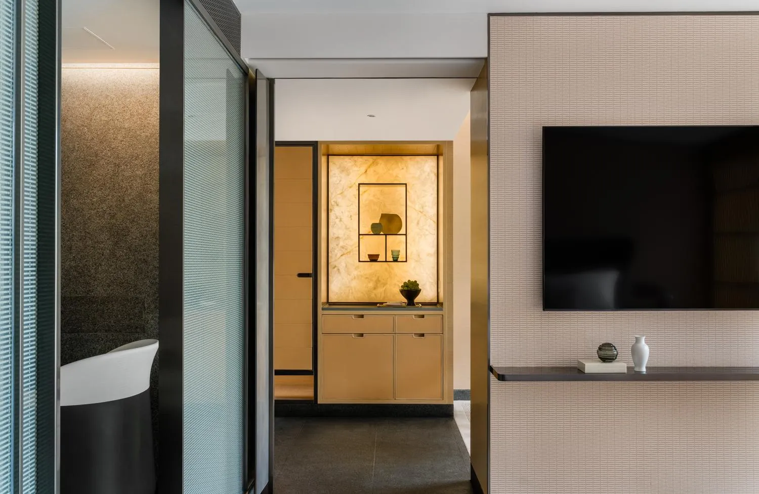 TV and multimedia in Regent Hong Kong