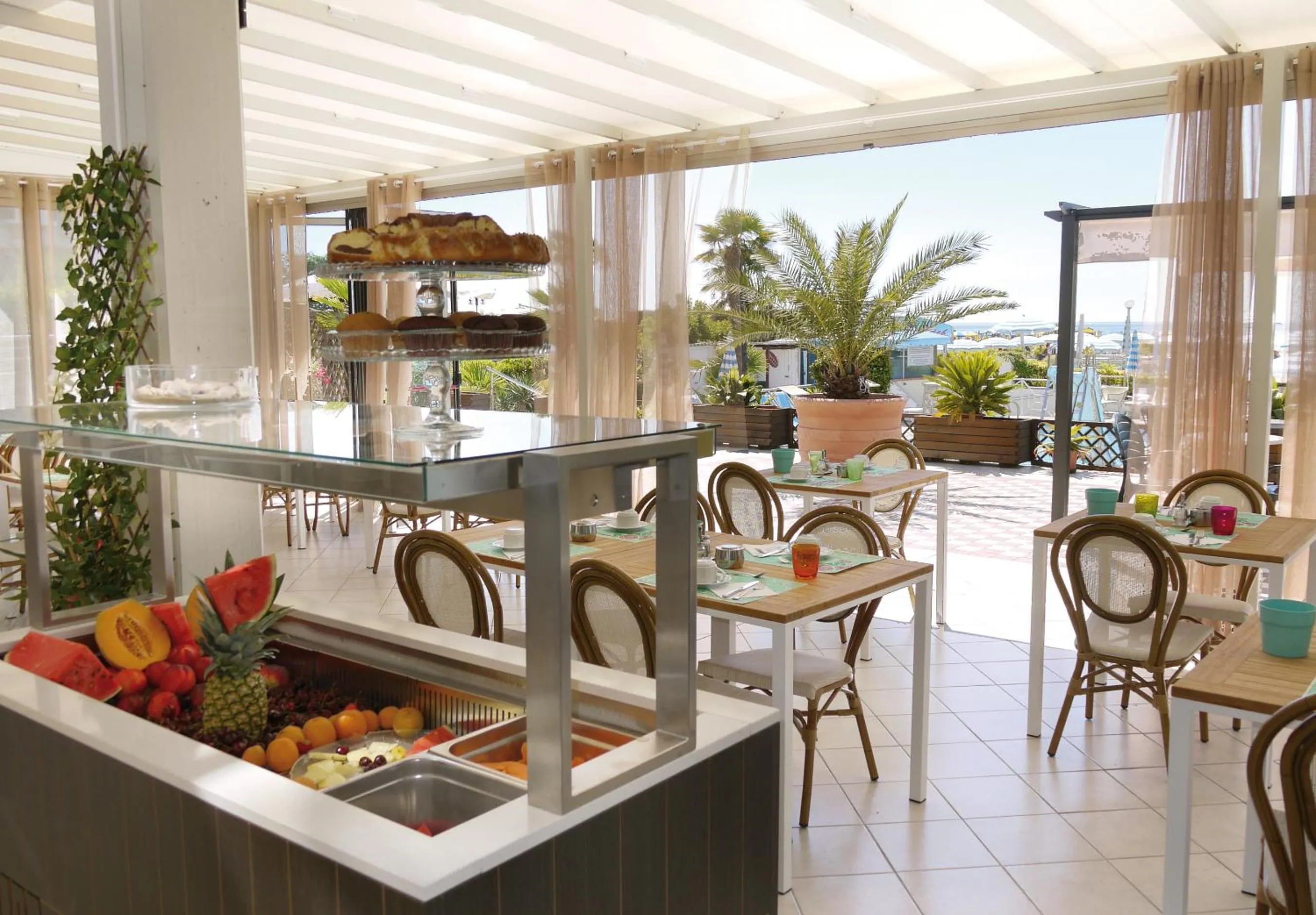 Meals in Hotel La Brezza frontemare