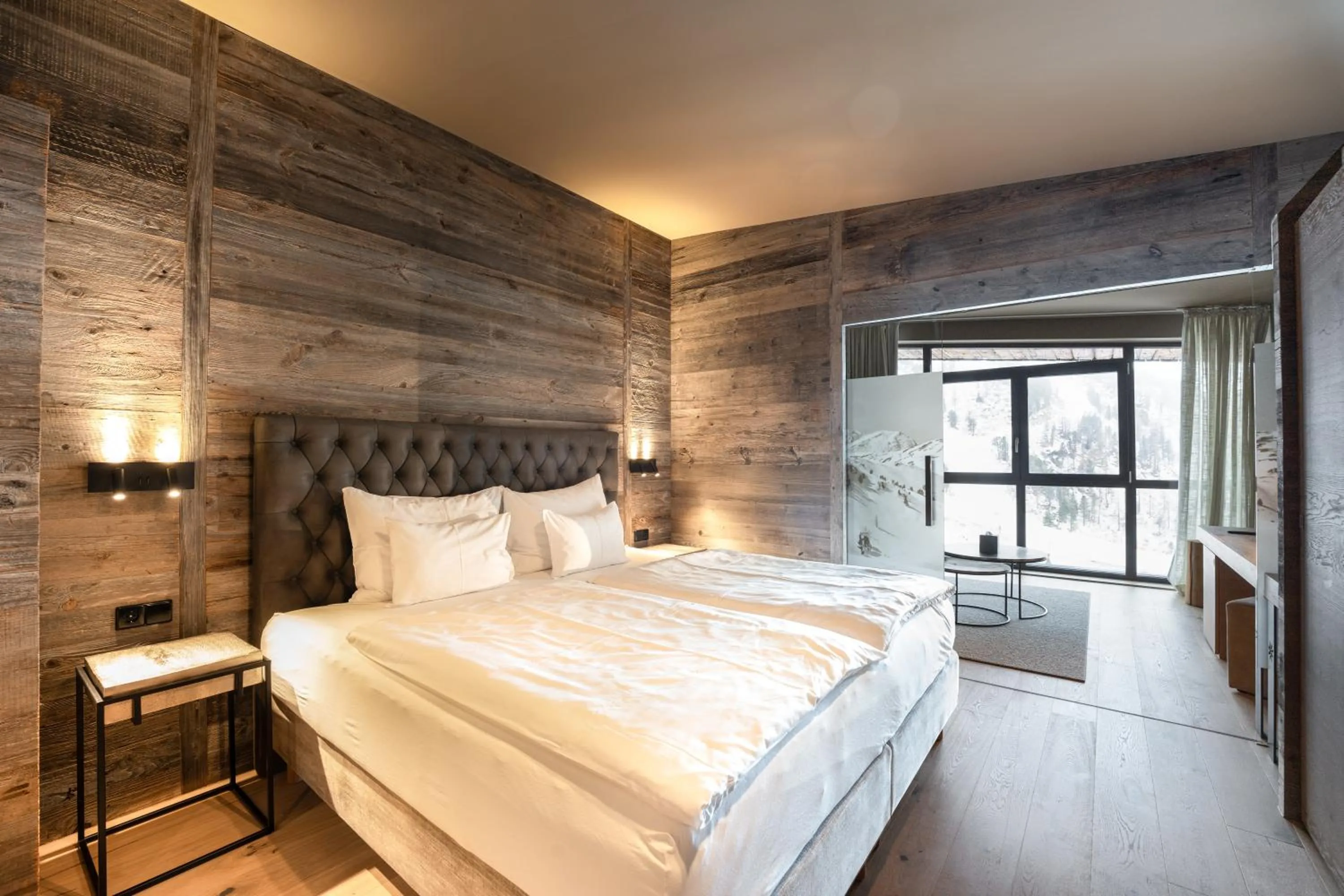Bedroom, Bed in Das Kohlmayr Superior