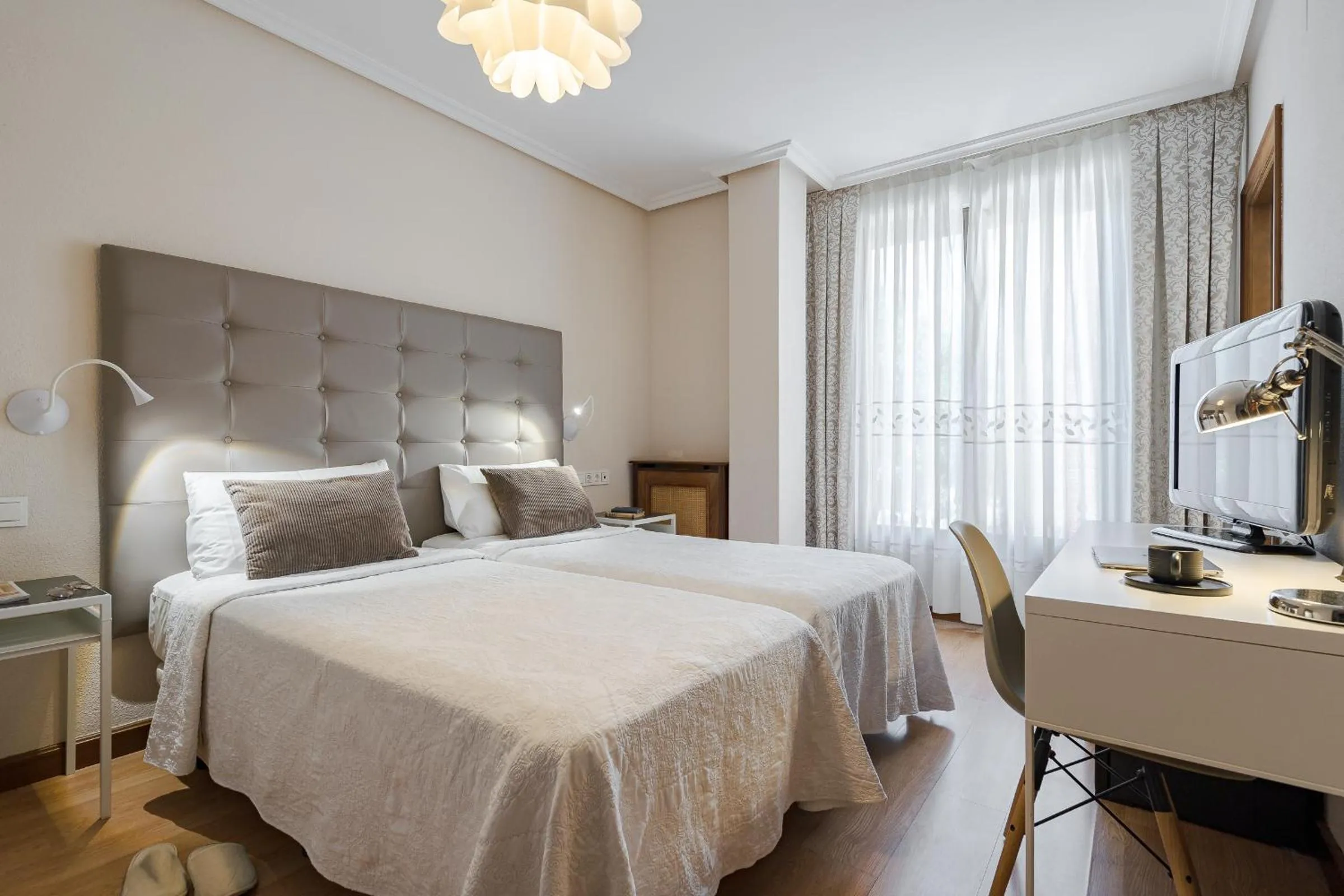 Bedroom, Bed in Hotel Eurowest