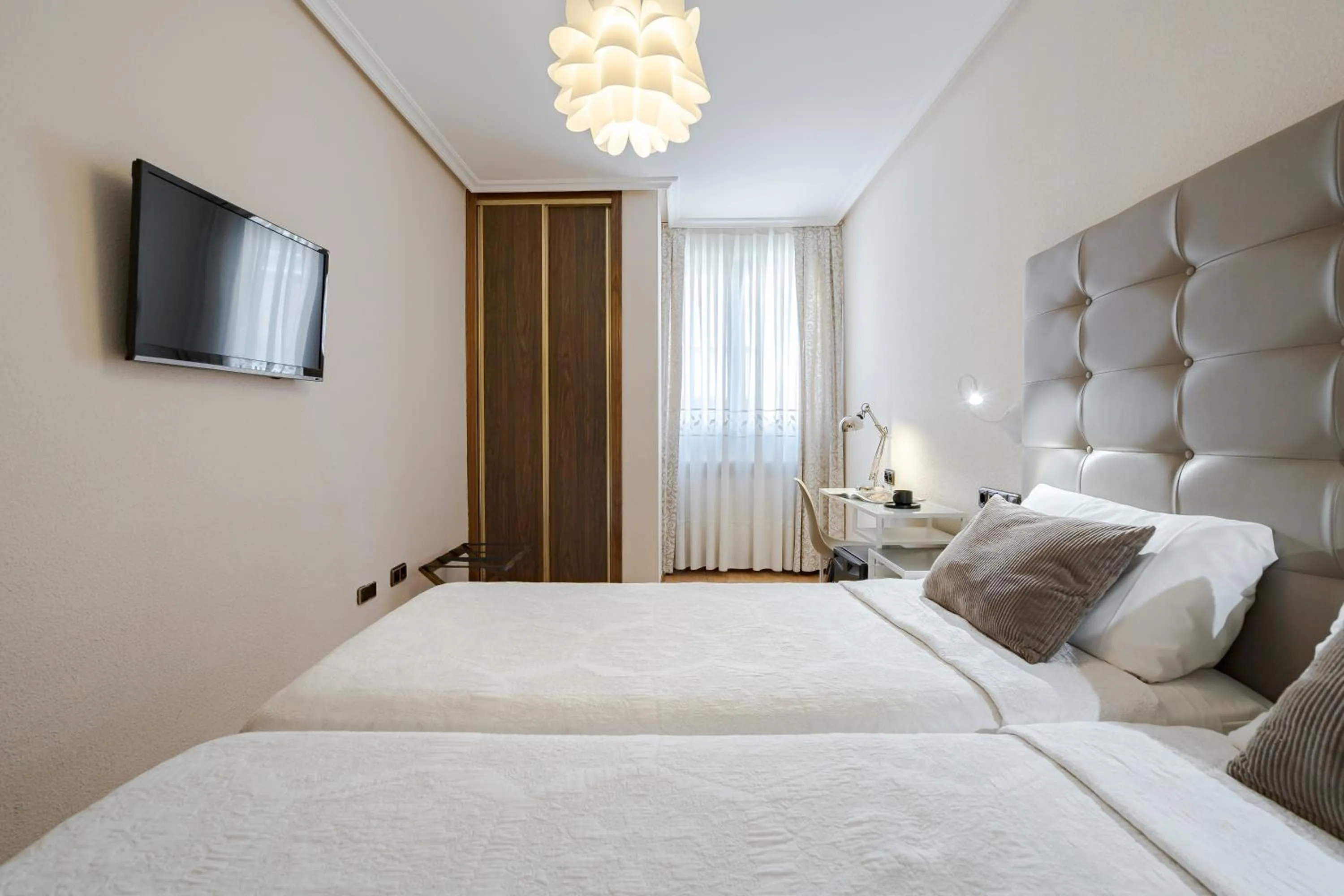 Bedroom, Bed in Hotel Eurowest